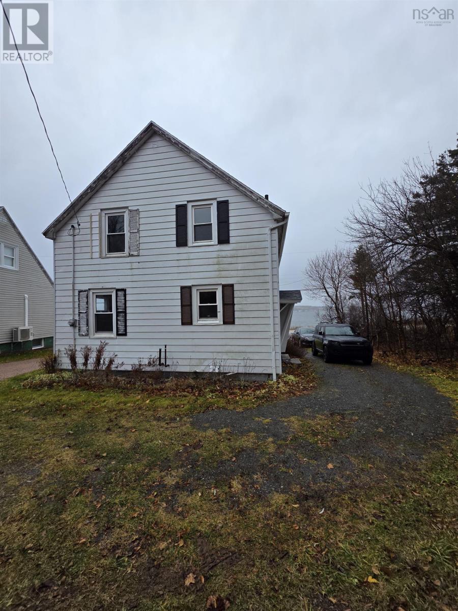 2345 Highway 239 Highway, Point Edward, Nova Scotia  B2A 4R3 - Photo 6 - 202529324