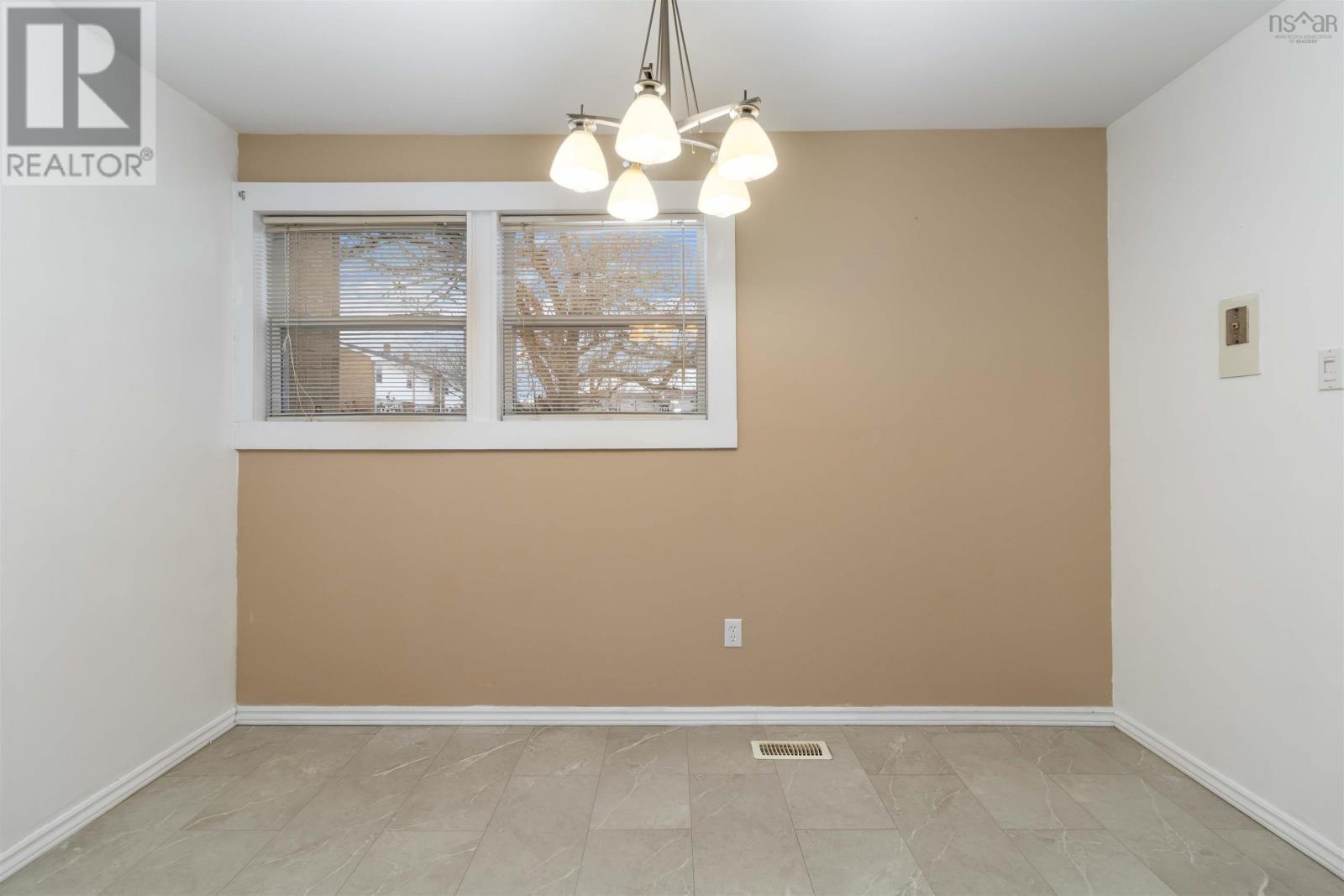 23 Aberdeen Court, Woodlawn, Nova Scotia  B2X 1K4 - Photo 8 - 202529360
