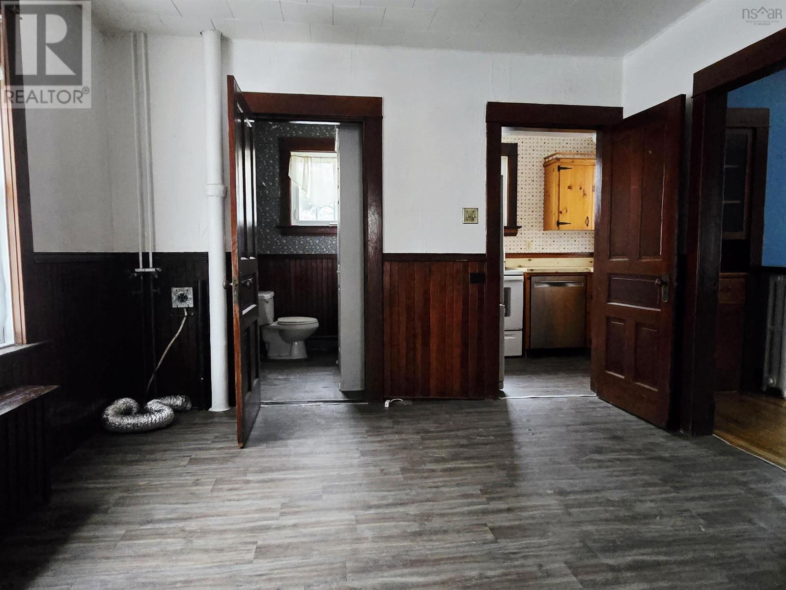 24 Claremont Avenue, Stellarton, Nova Scotia  B0K 1S0 - Photo 12 - 202529365