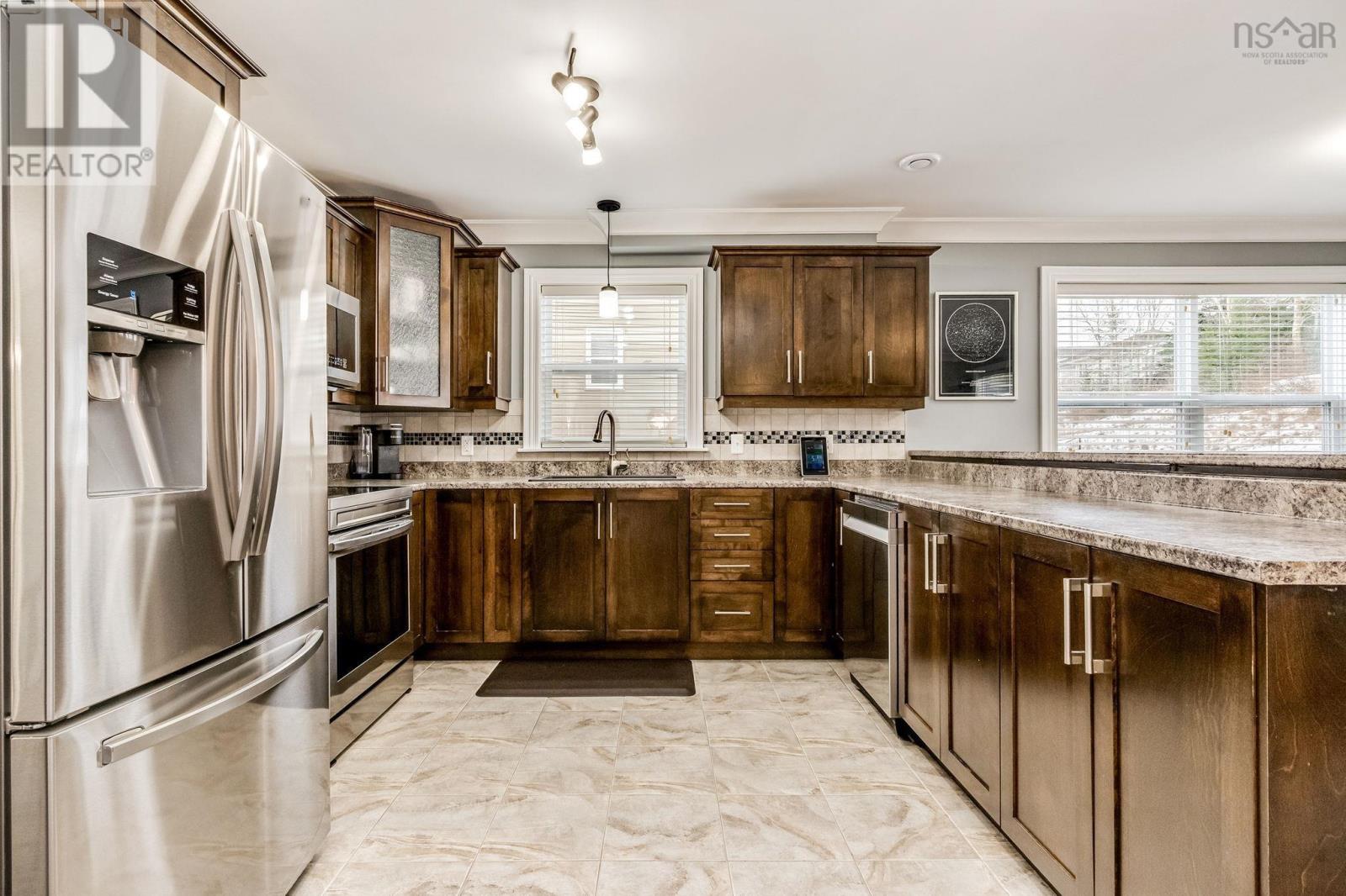 36 Avebury Court, Middle Sackville, Nova Scotia  B4E 0E9 - Photo 30 - 202529384