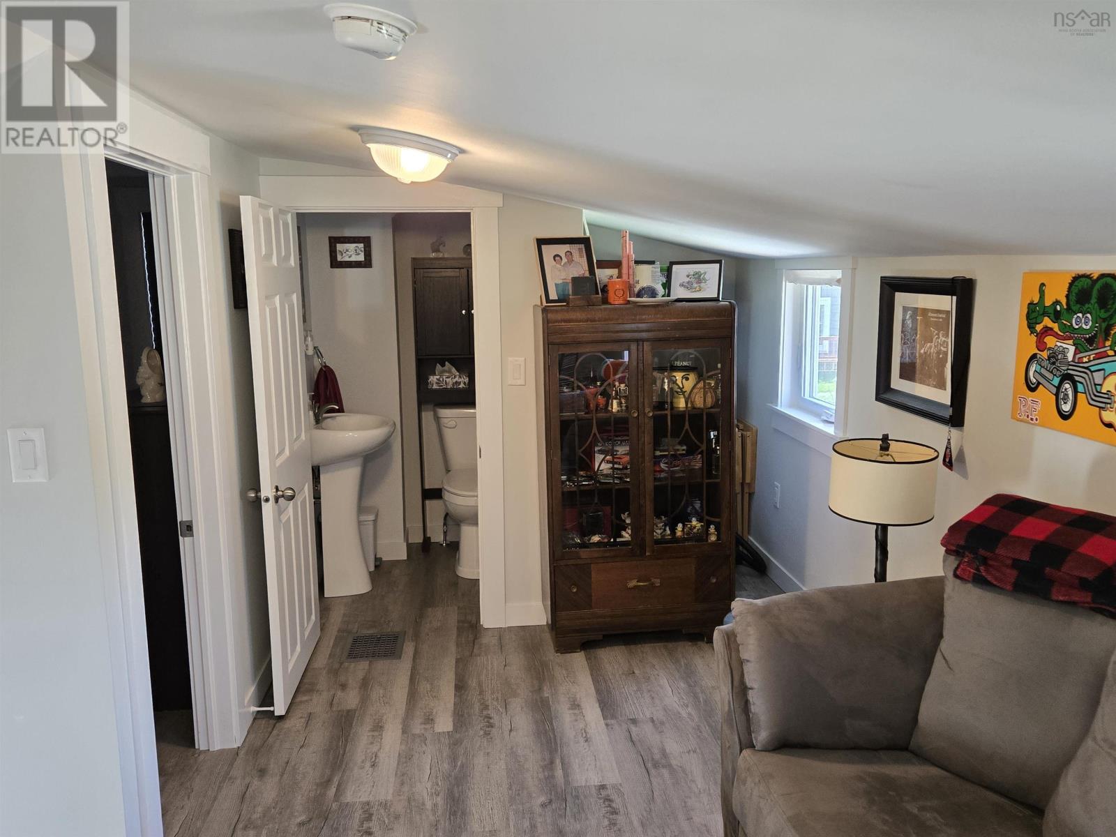 2005 East Prince Street, Salmon River, Nova Scotia  B2N 1K2 - Photo 10 - 202529387