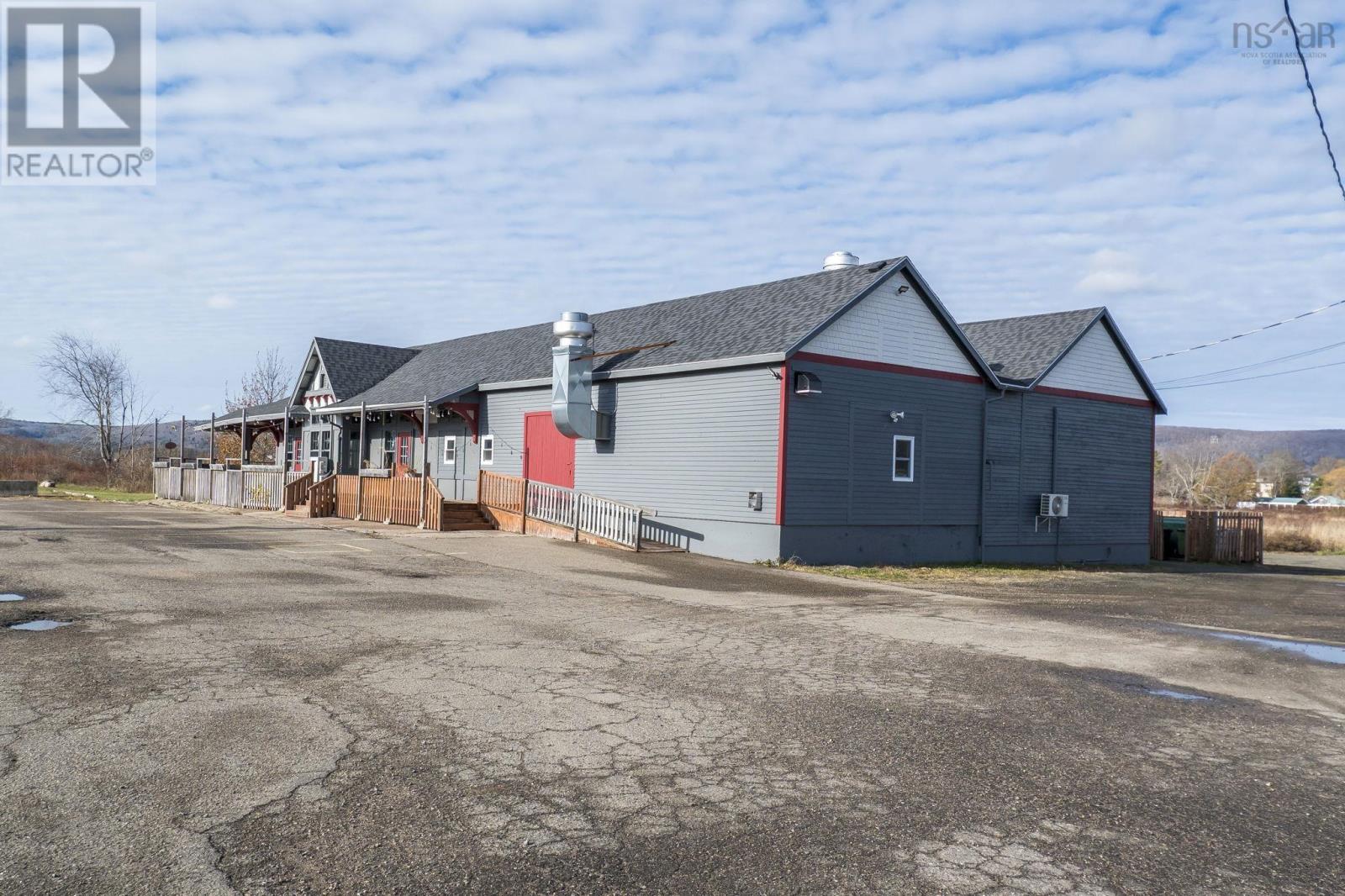 73 Queen Street, Bridgetown, Nova Scotia  B0S 1C0 - Photo 2 - 202529396