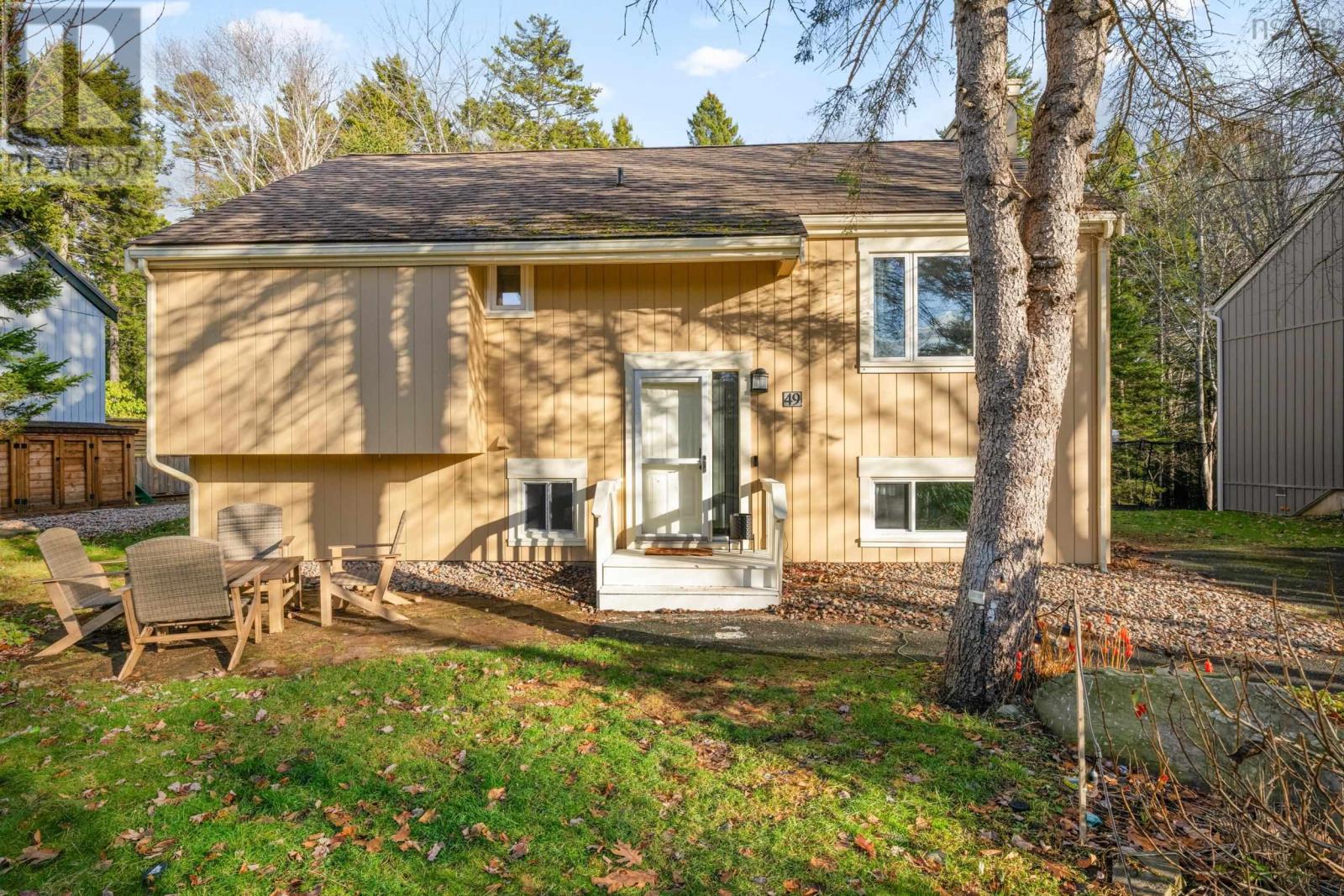 49 Village Crescent, bedford, Nova Scotia