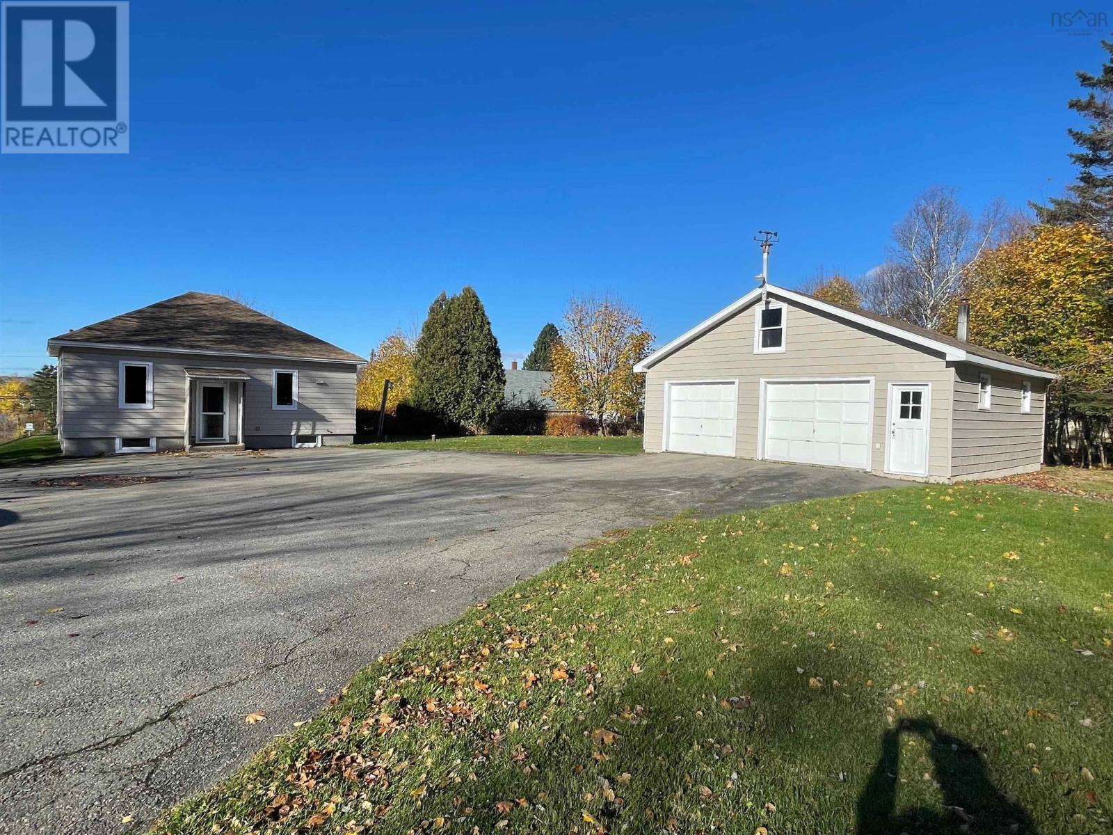 17 Howie Drive, Sydney River, Nova Scotia  B1S 1K8 - Photo 10 - 202529417