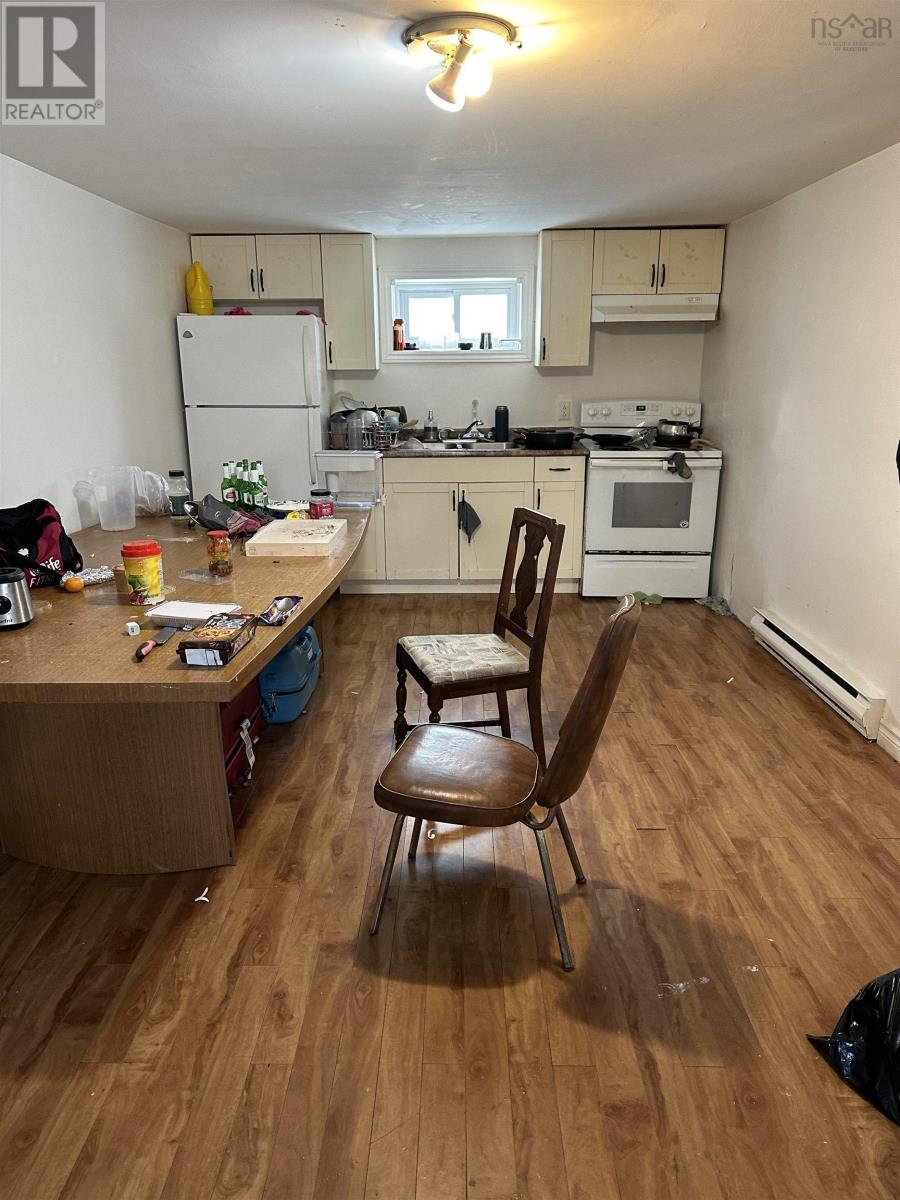 1696 Victoria Road, Sydney, Nova Scotia  B1N 1N3 - Photo 17 - 202529420