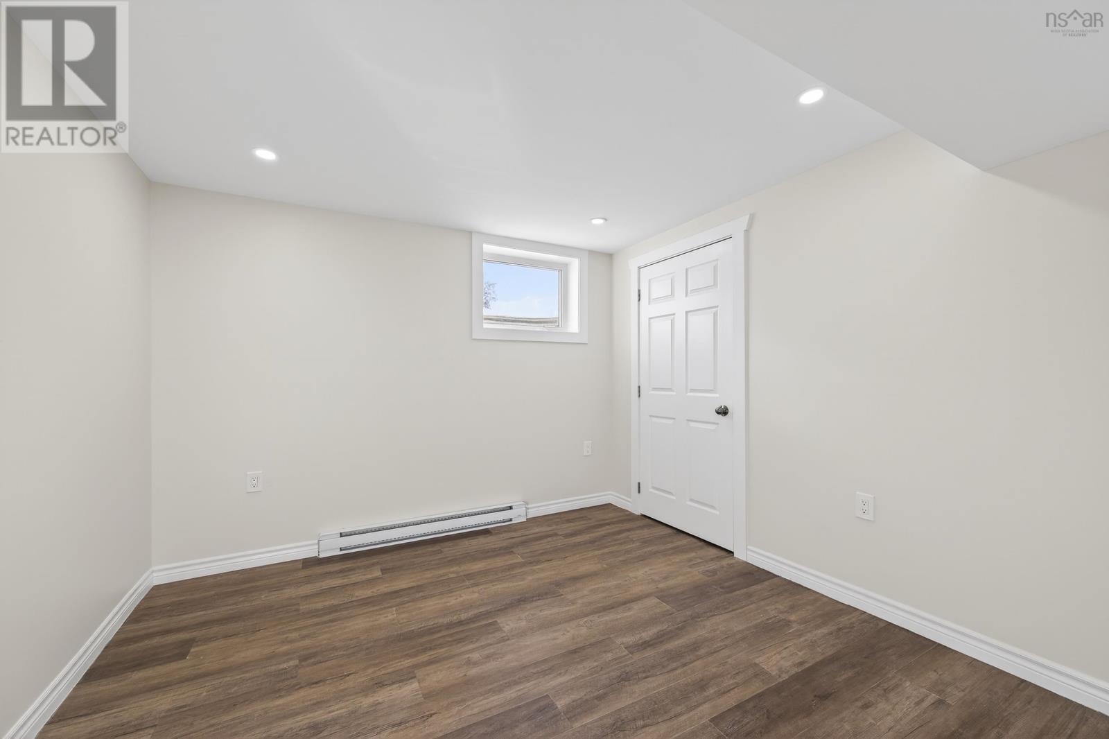 56 Stanfeild Street      Sydney, Sydney, Nova Scotia  B1P 3X5 - Photo 17 - 202529422