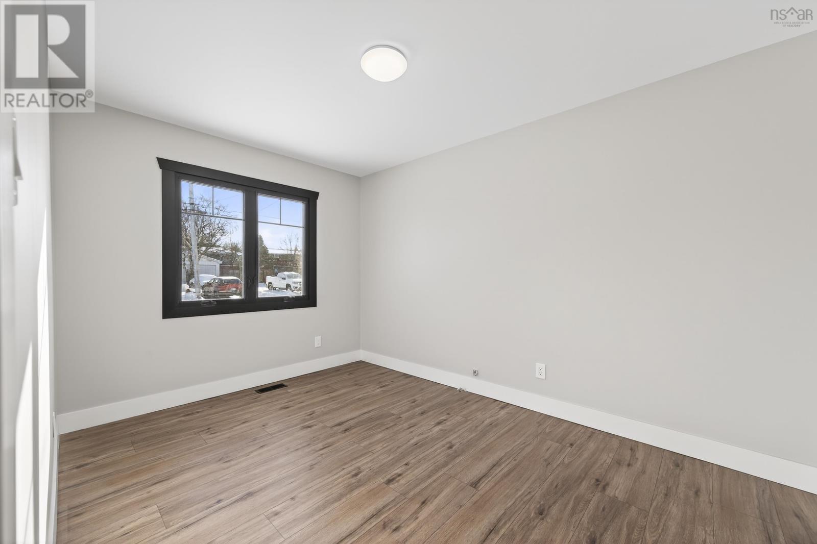 56 Stanfeild Street      Sydney, Sydney, Nova Scotia  B1P 3X5 - Photo 18 - 202529422