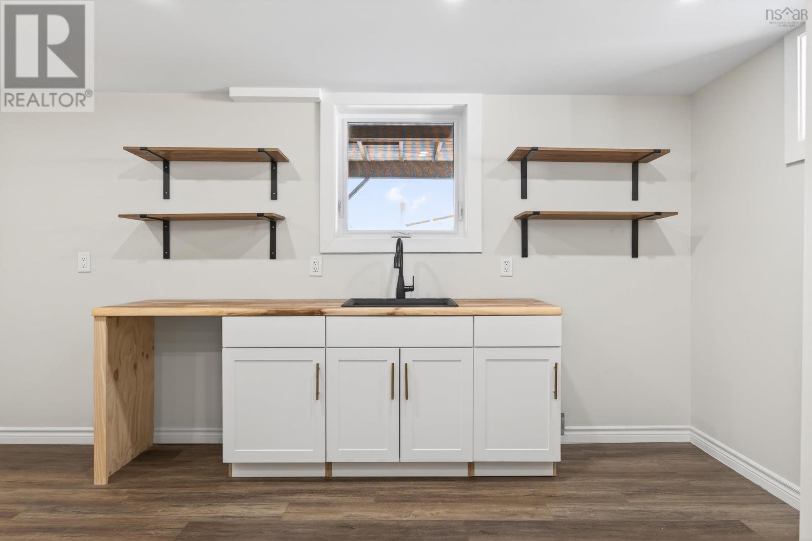 56 Stanfeild Street      Sydney, Sydney, Nova Scotia  B1P 3X5 - Photo 29 - 202529422