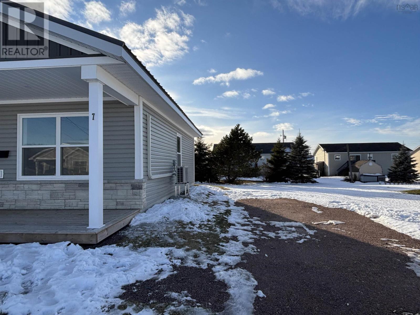 7 Fleming Street, Amherst, Nova Scotia  B4H 0C7 - Photo 8 - 202529455