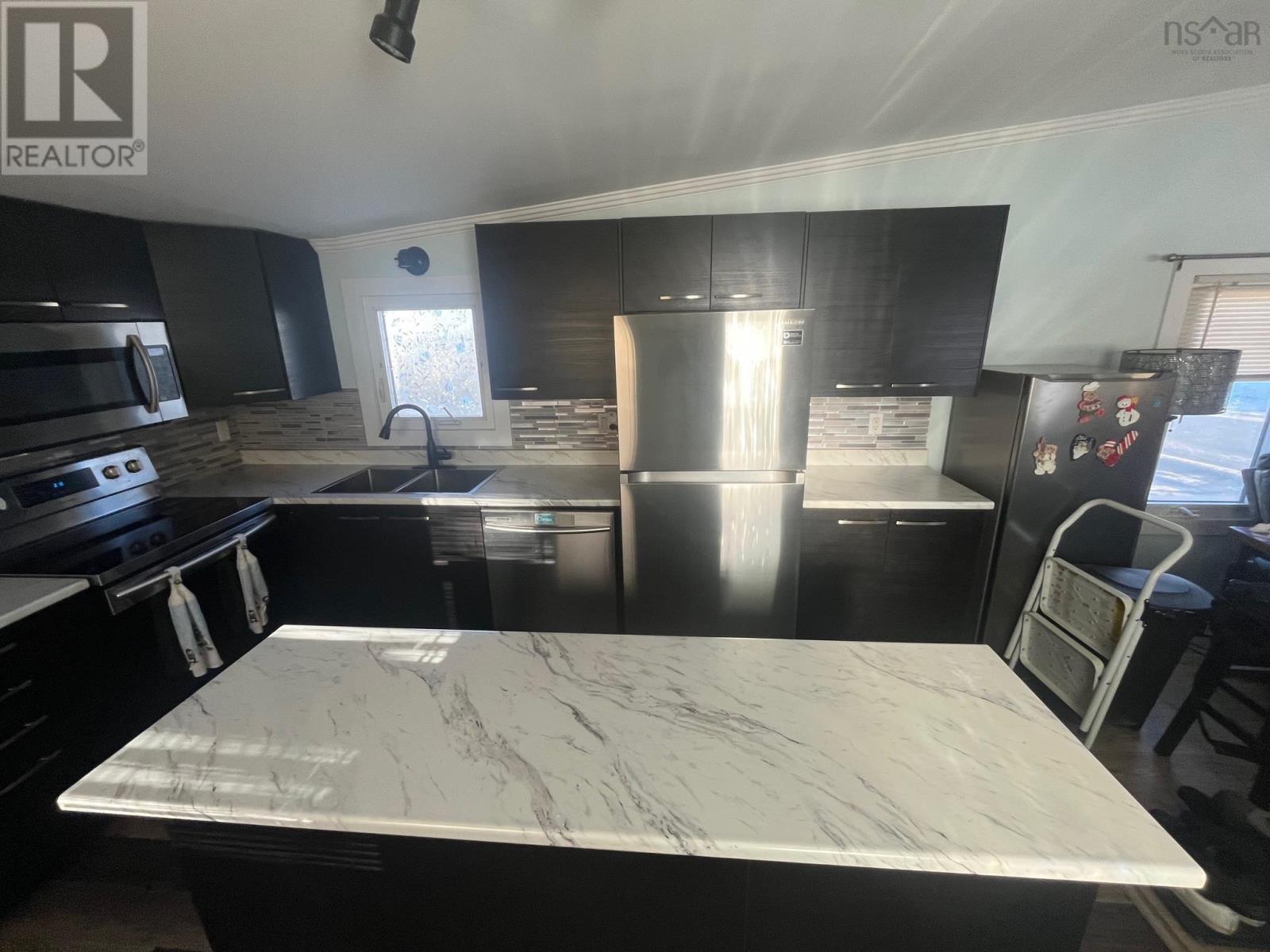 22 Sharon Drive, Middle Sackville, Nova Scotia  B4E 1E3 - Photo 14 - 202529465