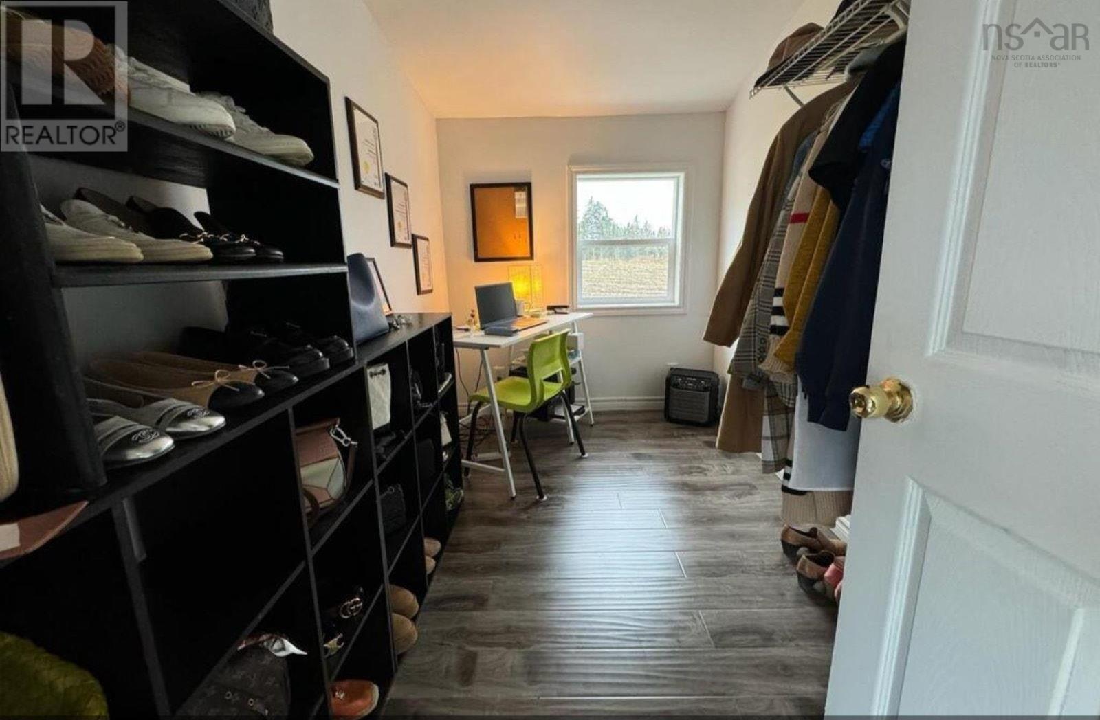 1379 Salmon River Road, L'ardoise, Nova Scotia  B0E 1S0 - Photo 15 - 202529469