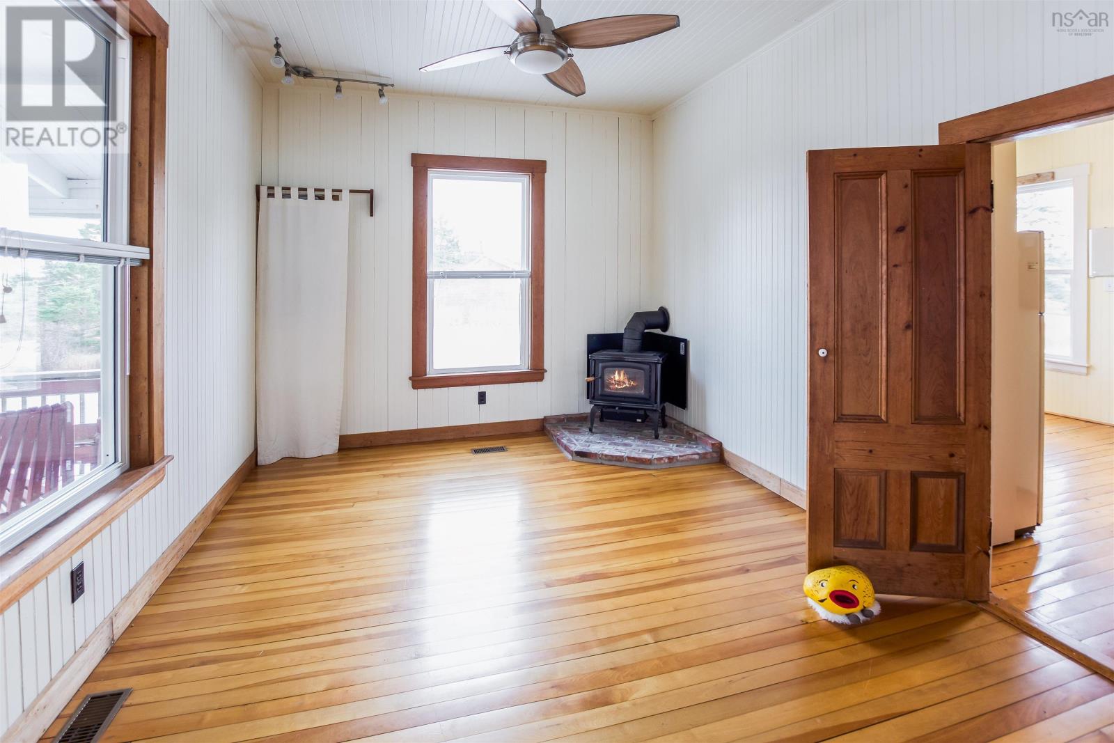 3761 Highway 3, Lower Argyle, Nova Scotia  B0W 1W0 - Photo 8 - 202529481