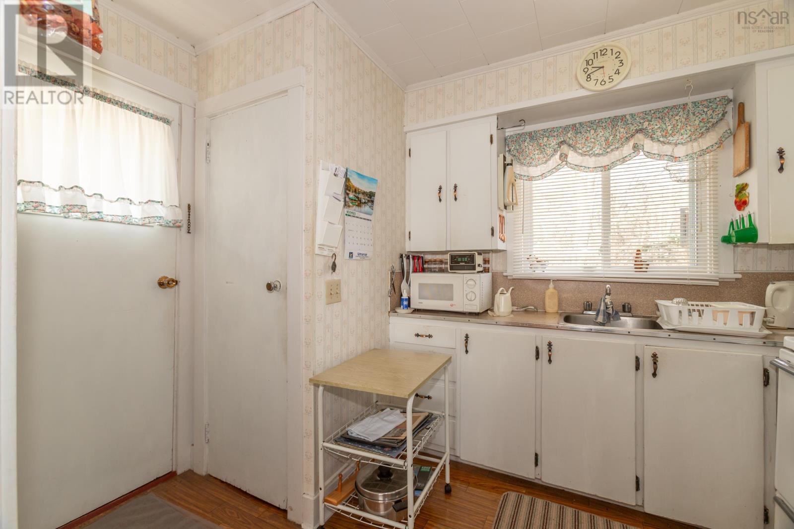 15 Shore Road, Digby, Nova Scotia  B0V 1A0 - Photo 7 - 202529483