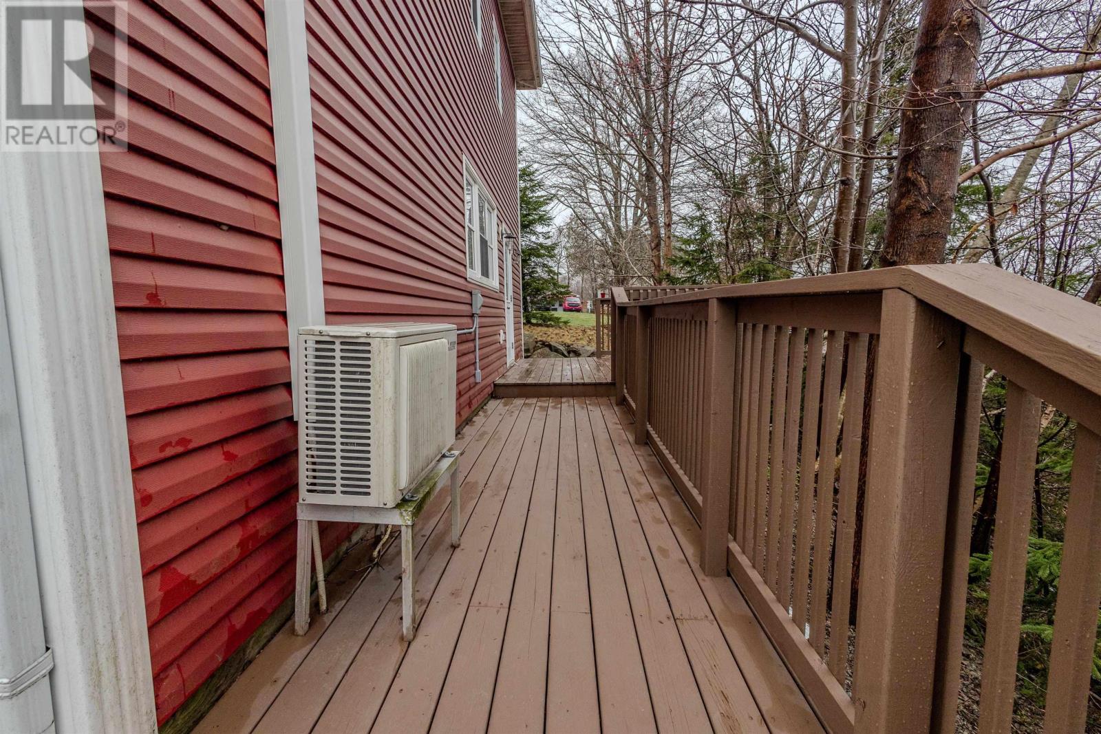 24-26 Weidner Drive, Sydney River, Nova Scotia  B1S 1V5 - Photo 32 - 202529583