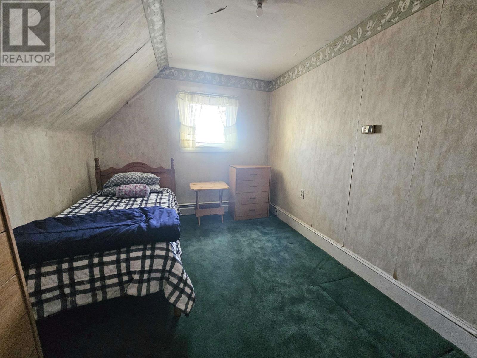 3 Thompson Avenue, North Sydney, Nova Scotia  B2A 1X7 - Photo 15 - 202529584