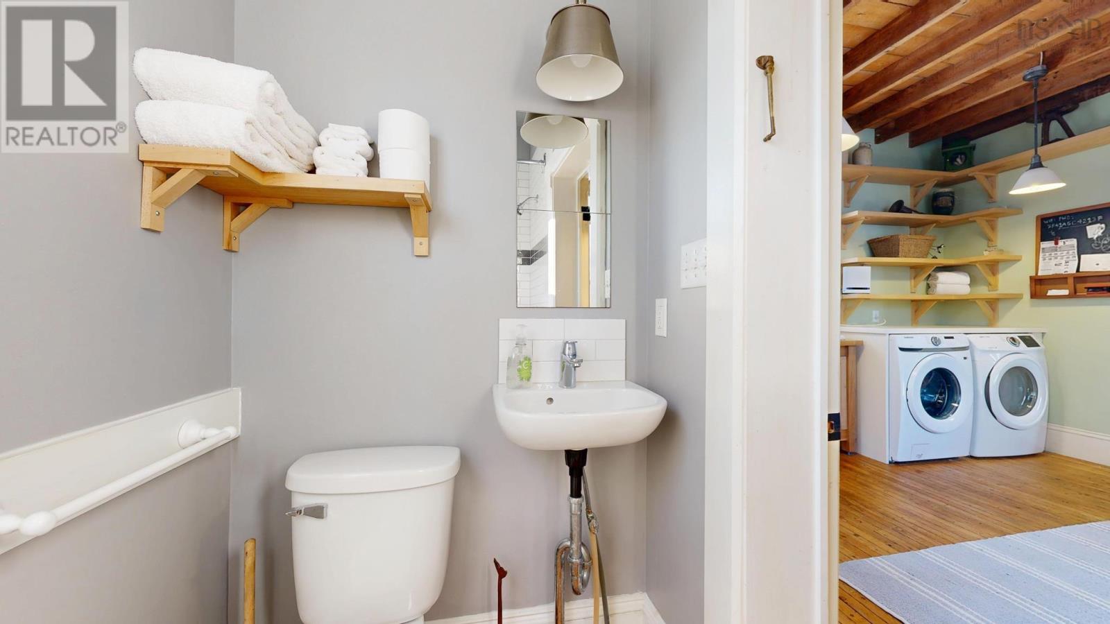 13 John Street, Shelburne, Nova Scotia  B0T 1W0 - Photo 25 - 202529622