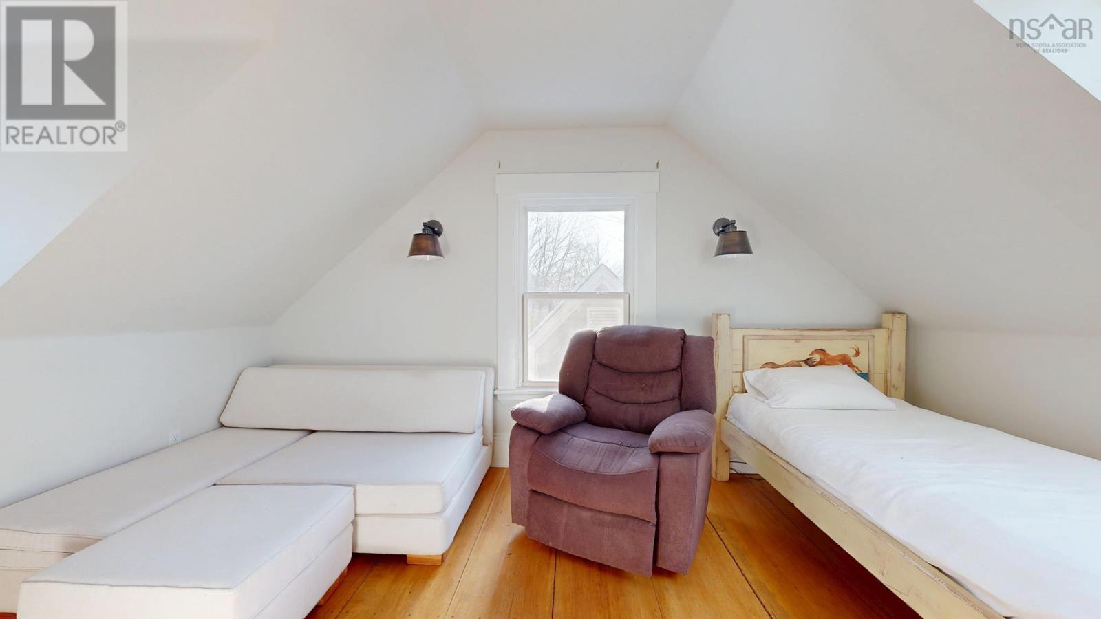 13 John Street, Shelburne, Nova Scotia  B0T 1W0 - Photo 36 - 202529622