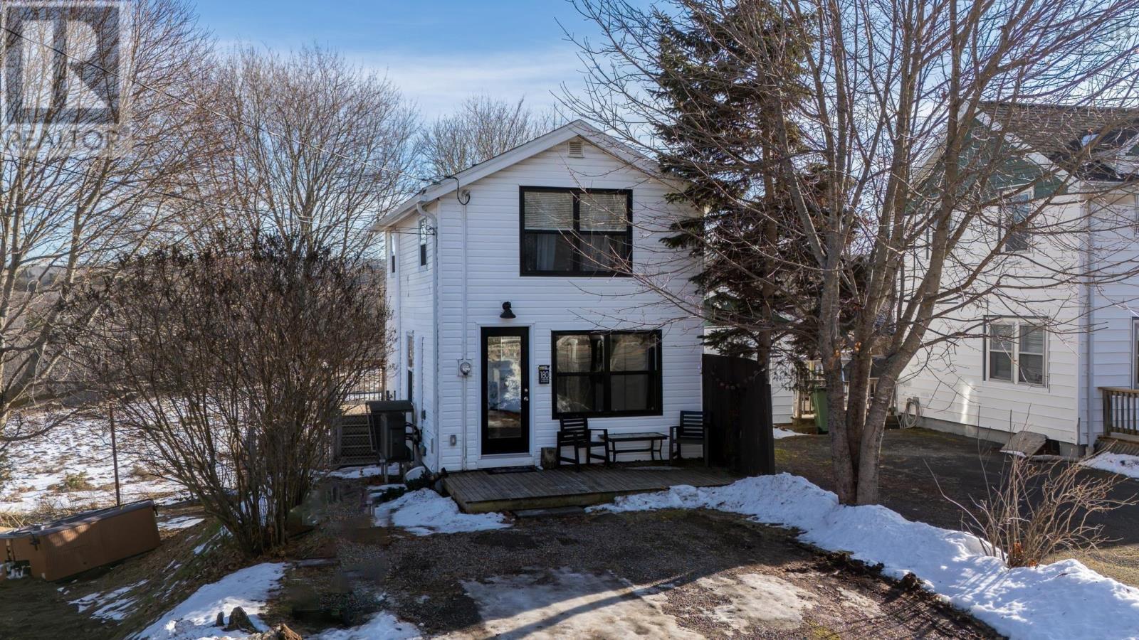 180 Chester Avenue, Kentville, Nova Scotia  B4N 2J6 - Photo 3 - 202529639