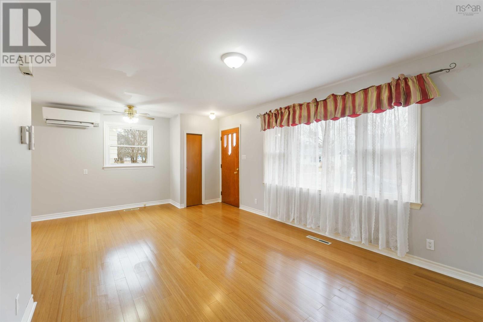 34 Taylor Drive, Middleton, Nova Scotia  B0S 1P0 - Photo 6 - 202529653