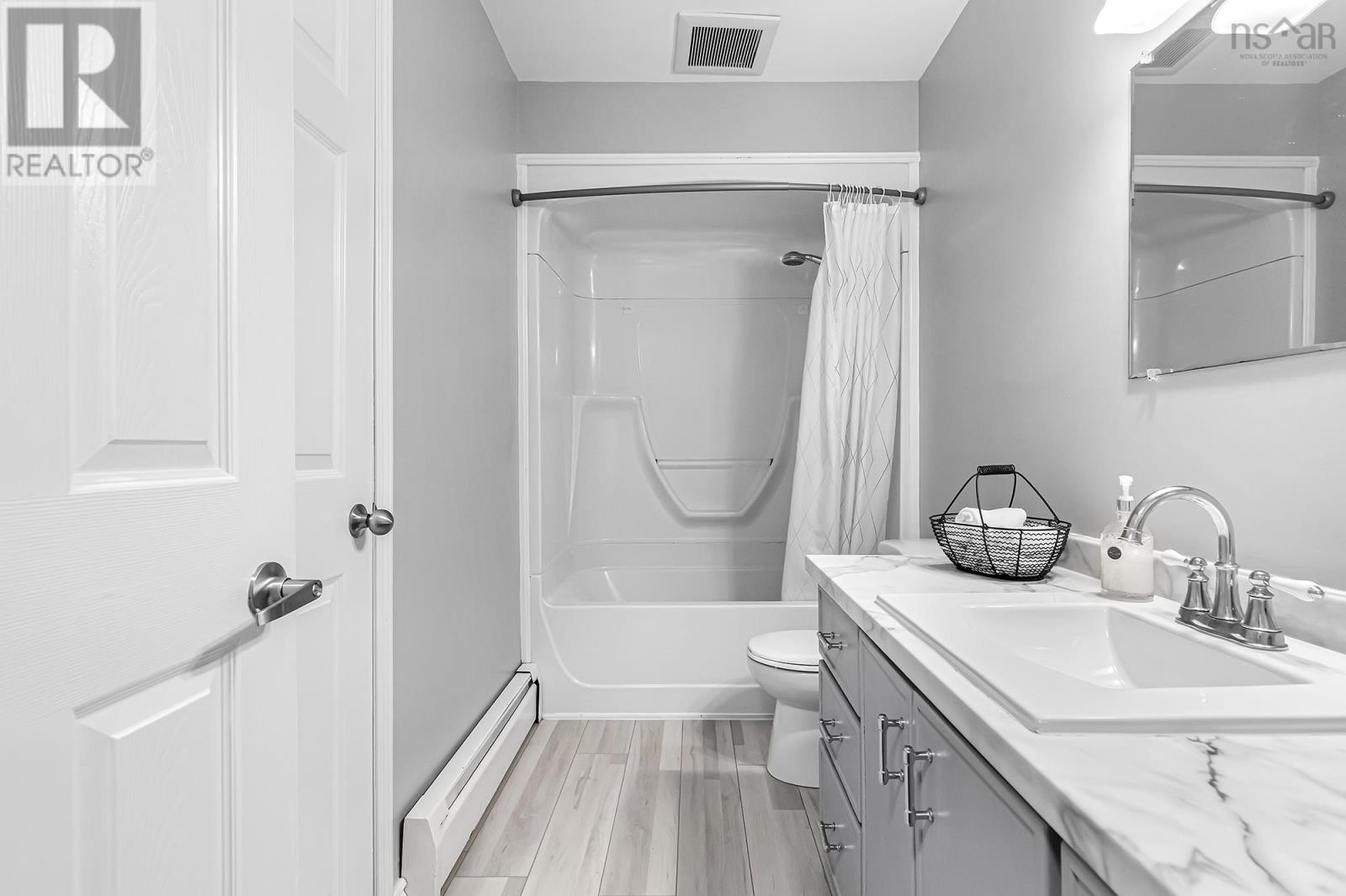 73 Union Street, Bedford, Nova Scotia  B4A 2B6 - Photo 15 - 202529686