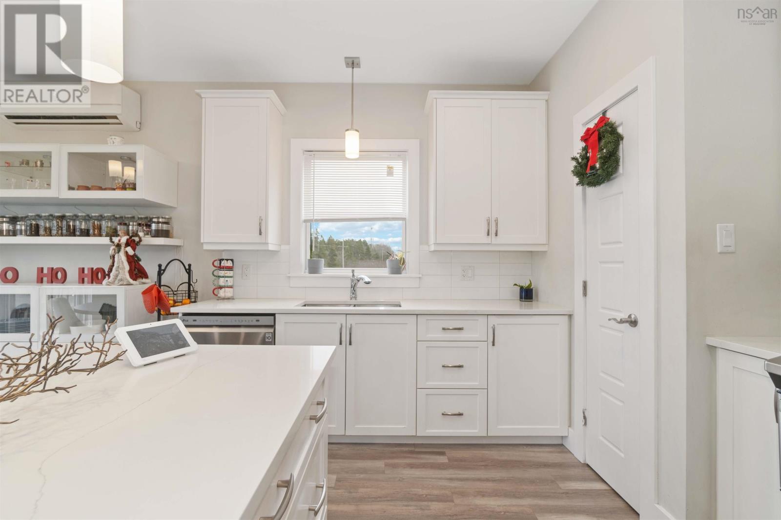 11 Poonam Court, Dartmouth, Nova Scotia  B2X 0B6 - Photo 13 - 202529693