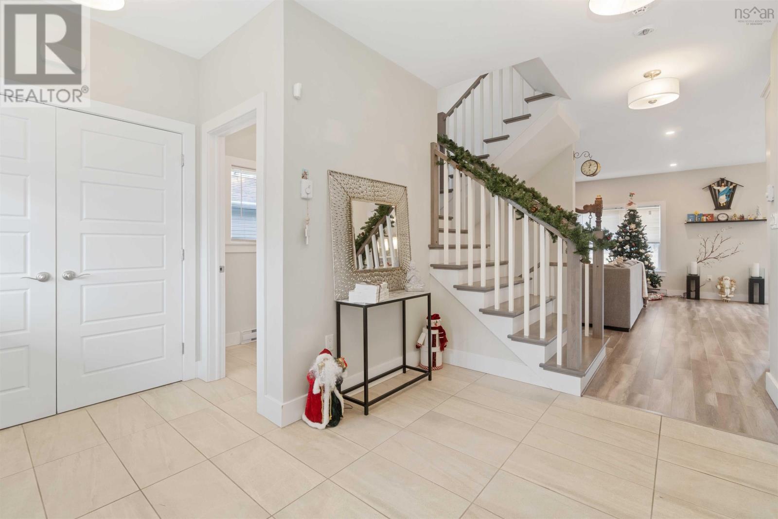 11 Poonam Court, Dartmouth, Nova Scotia  B2X 0B6 - Photo 8 - 202529693