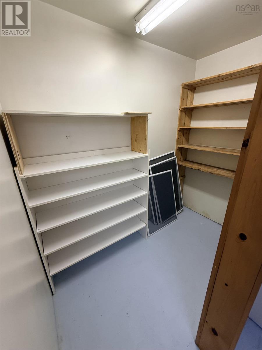 31 Allen Street, Glace Bay, Nova Scotia  B1A 1X7 - Photo 40 - 202529709