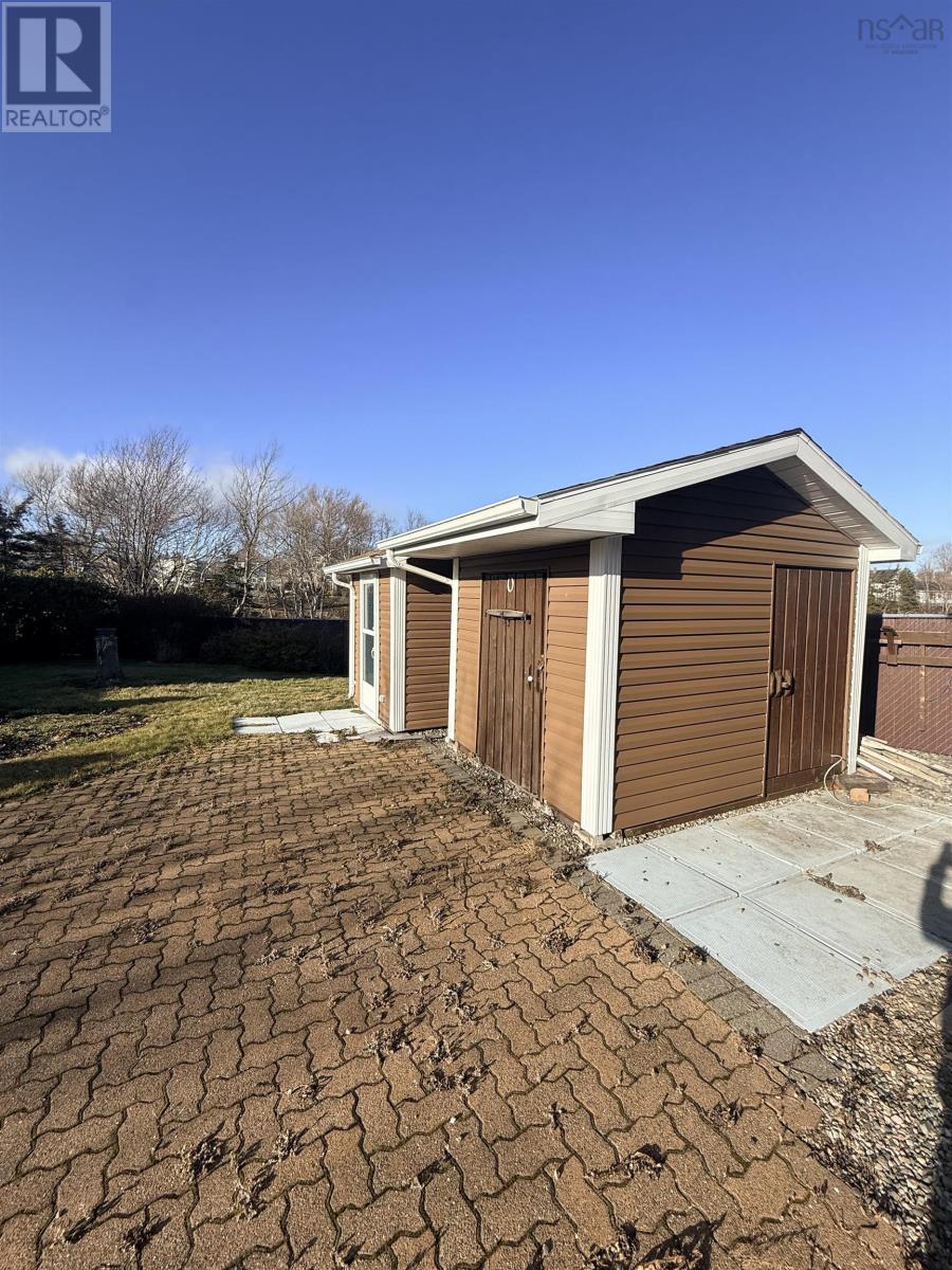 31 Allen Street, Glace Bay, Nova Scotia  B1A 1X7 - Photo 45 - 202529709