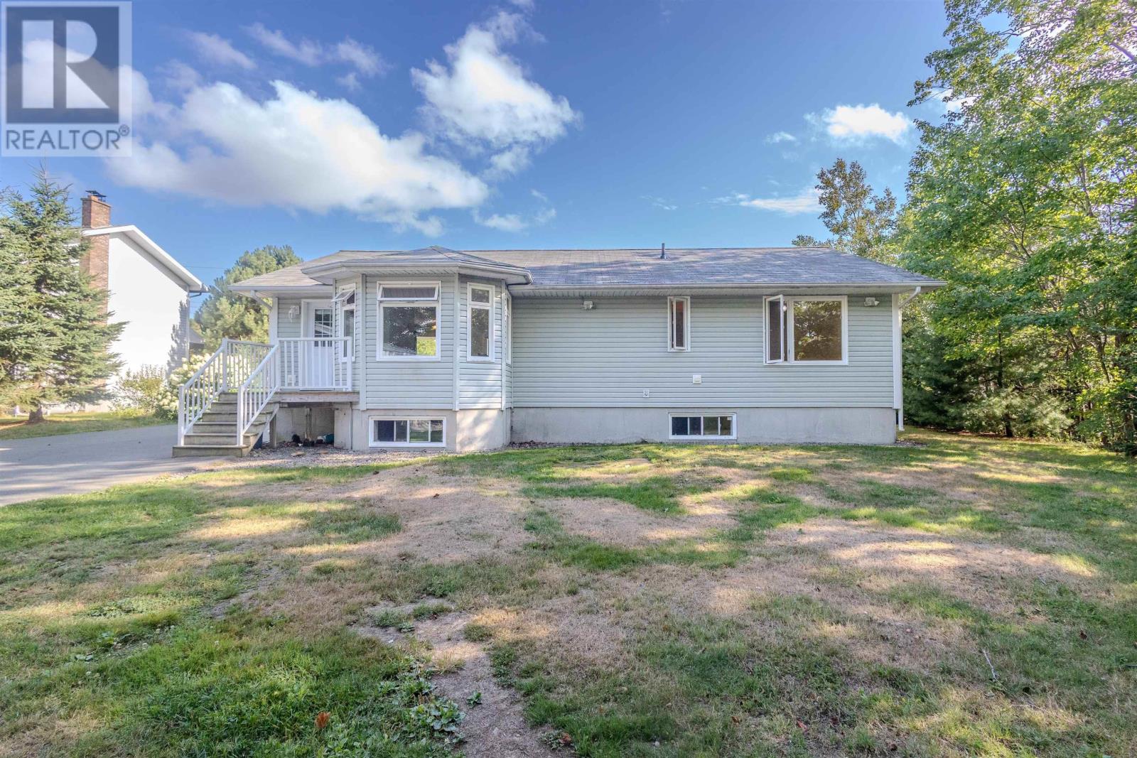 41 Franklyn Drive, Sydney, Nova Scotia  B1M 1A6 - Photo 8 - 202529710