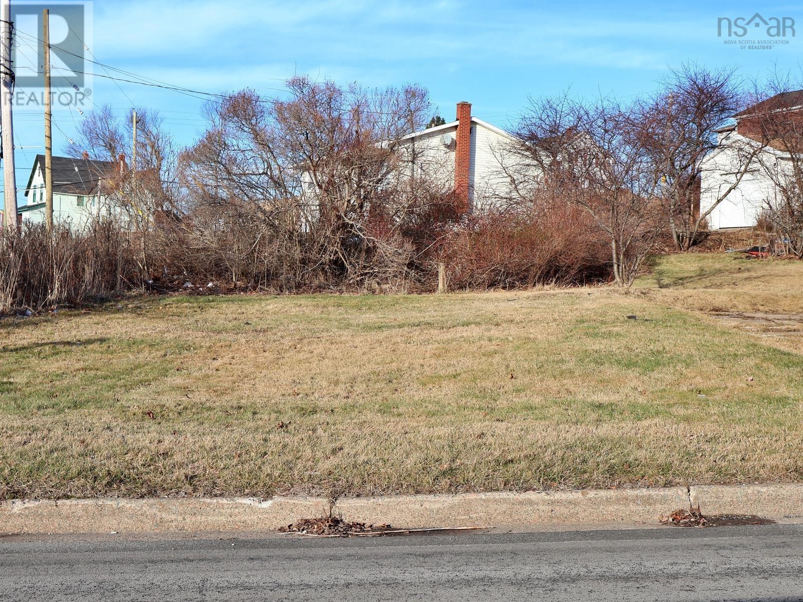 Victoria Road, Sydney, Nova Scotia  B1N 1M5 - Photo 2 - 202529745