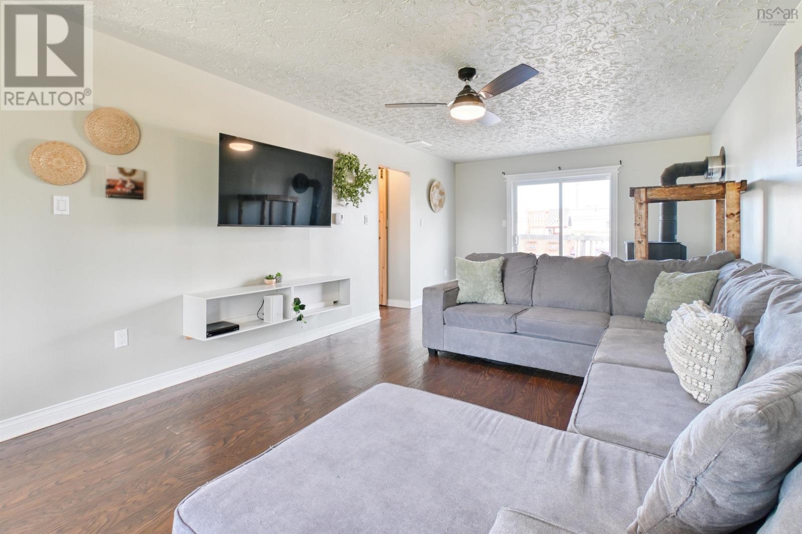 9307 Pepperell Street, St. Peter's, Nova Scotia  B0E 3B0 - Photo 14 - 202529771