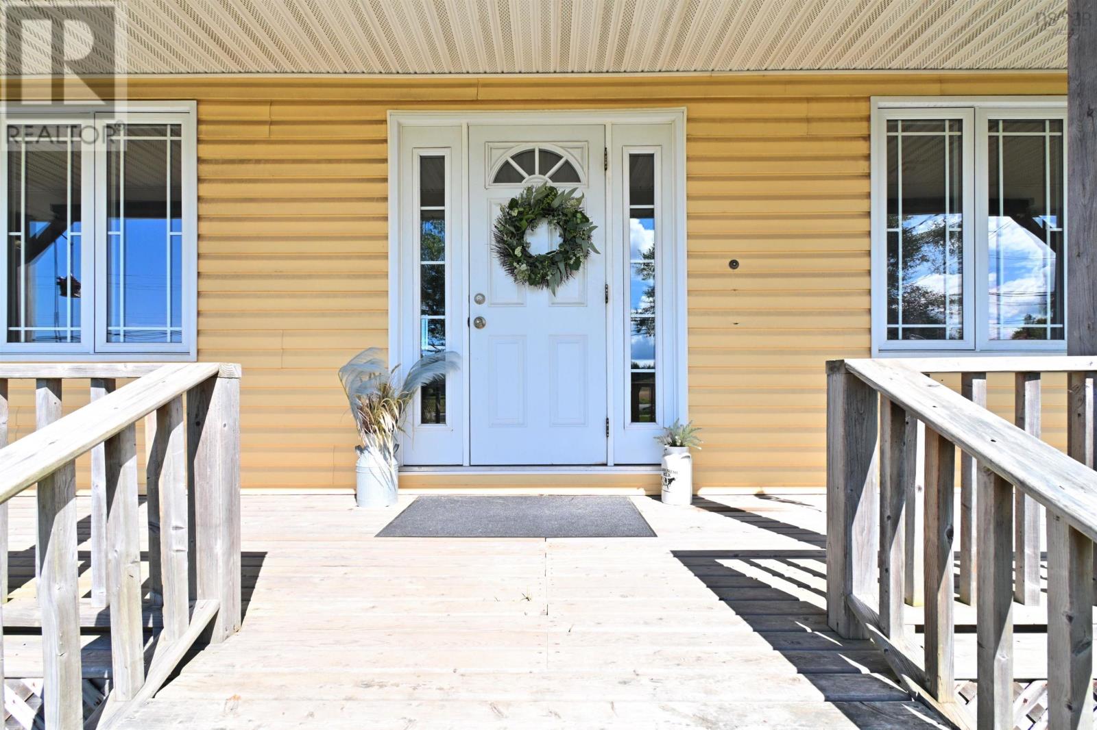 9307 Pepperell Street, St. Peter's, Nova Scotia  B0E 3B0 - Photo 2 - 202529771