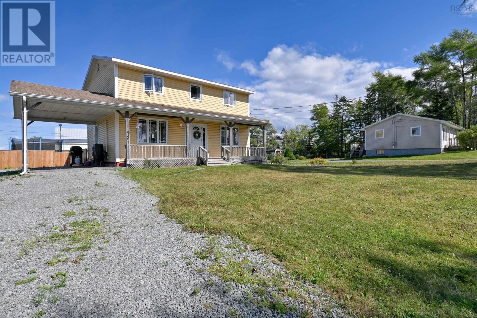9307 Pepperell Street, St. Peter's, Nova Scotia  B0E 3B0 - Photo 3 - 202529771