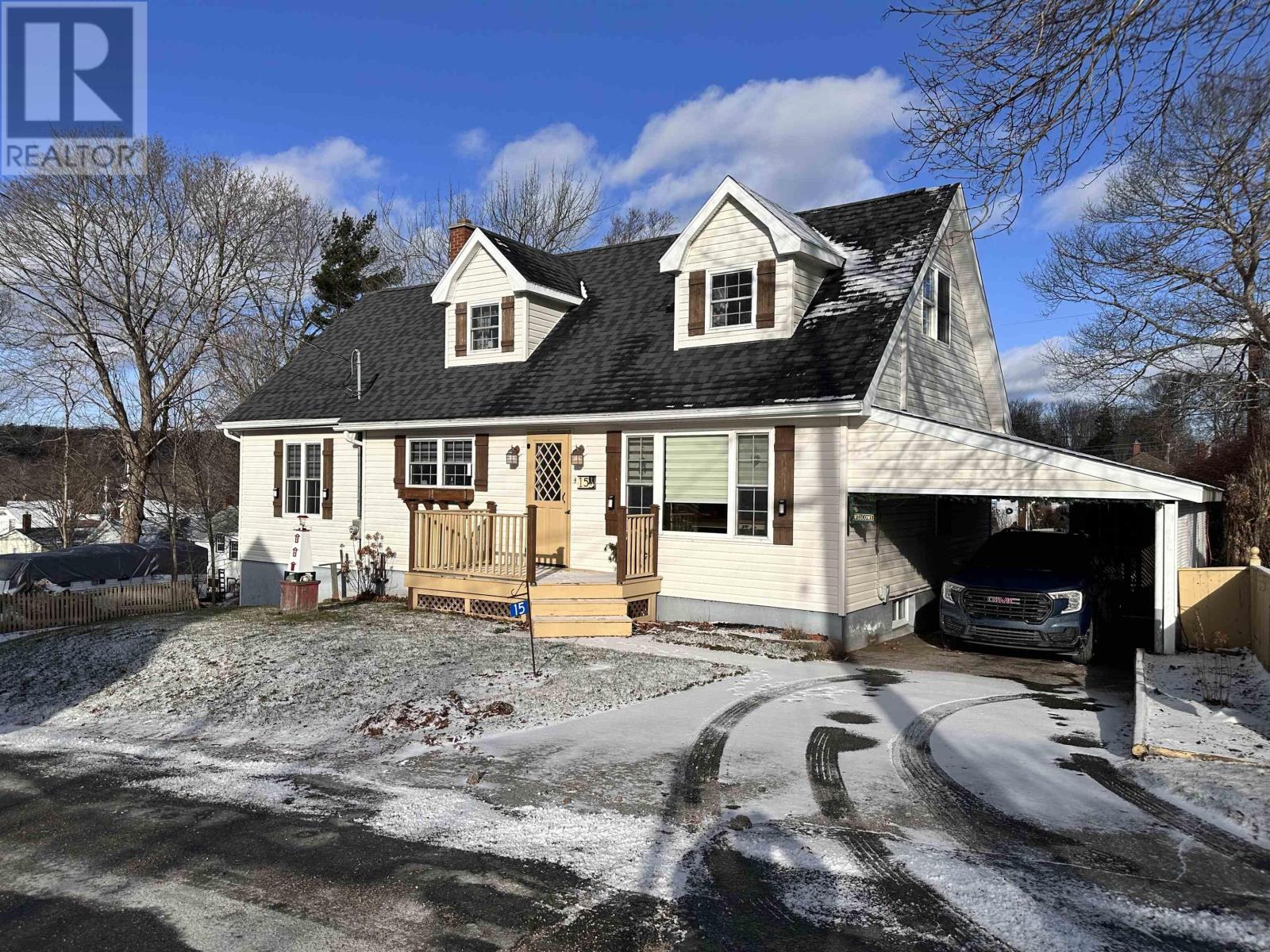 15 Dexter Avenue, Brooklyn, Nova Scotia  B0J 1H0 - Photo 2 - 202600094