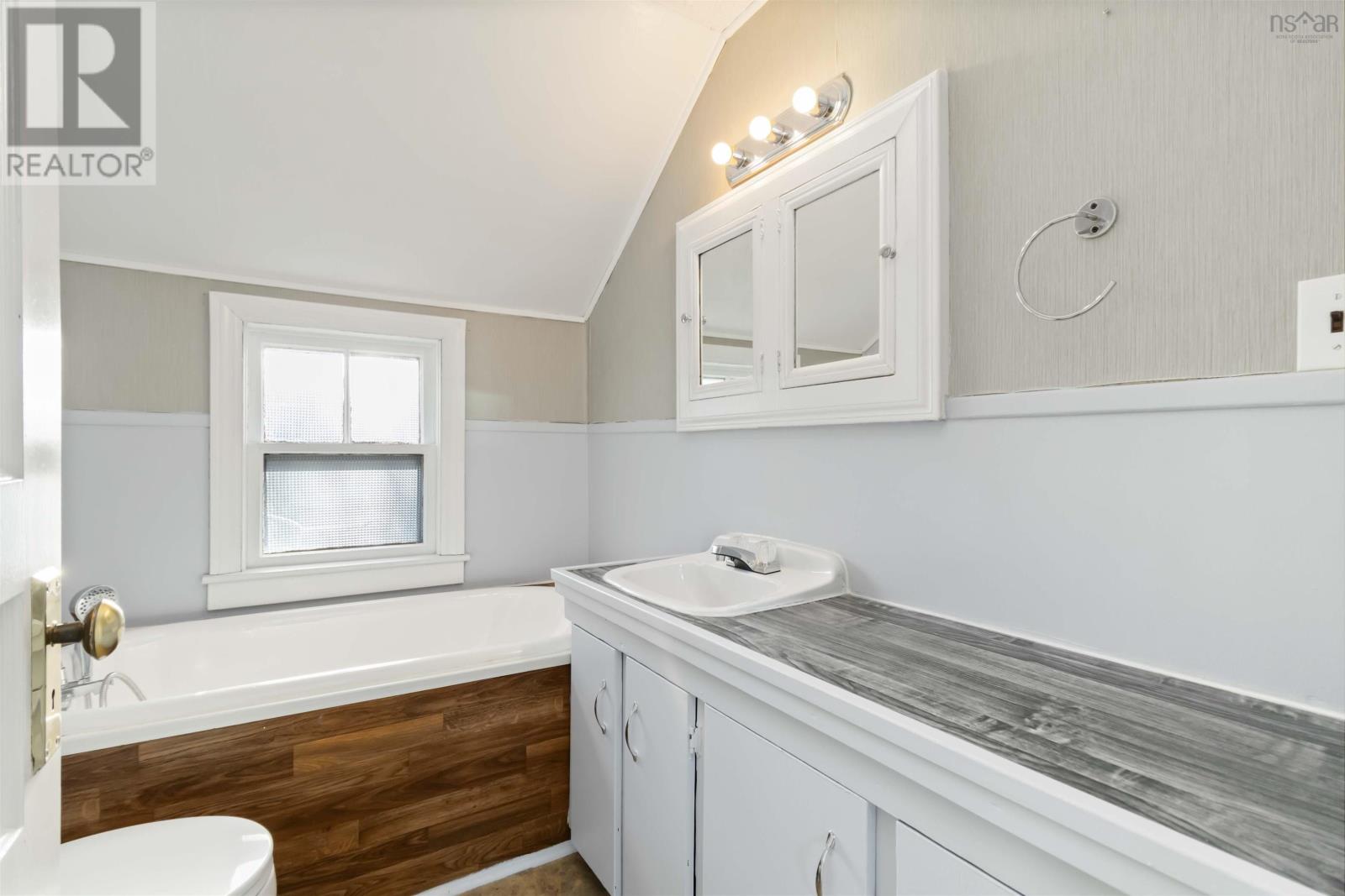 1544 St Margarets Bay Road, Lakeside, Nova Scotia  B3T 1A9 - Photo 39 - 202600151