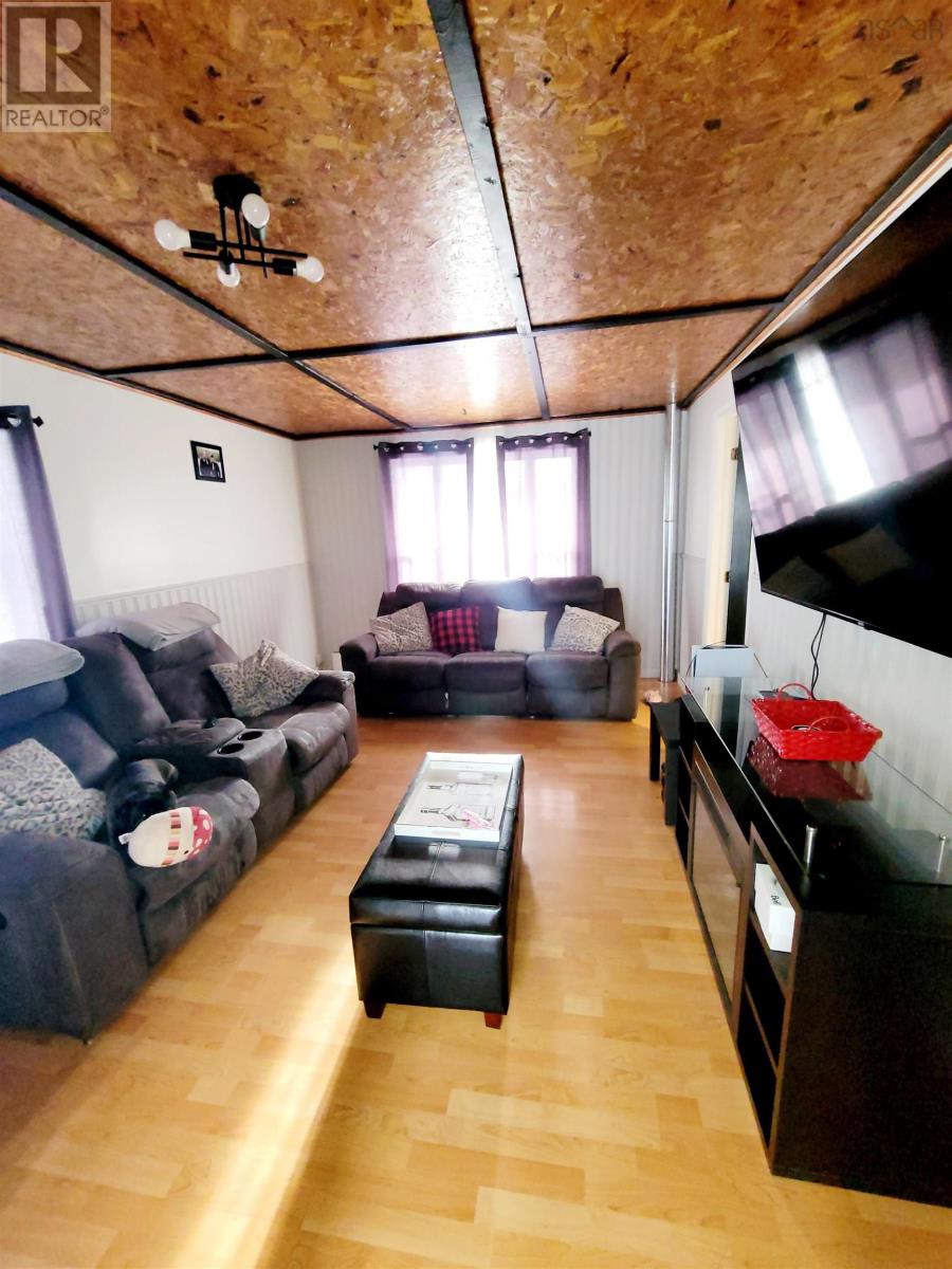 44 Church Street, Dominion, Nova Scotia  B1G 1A9 - Photo 12 - 202600159