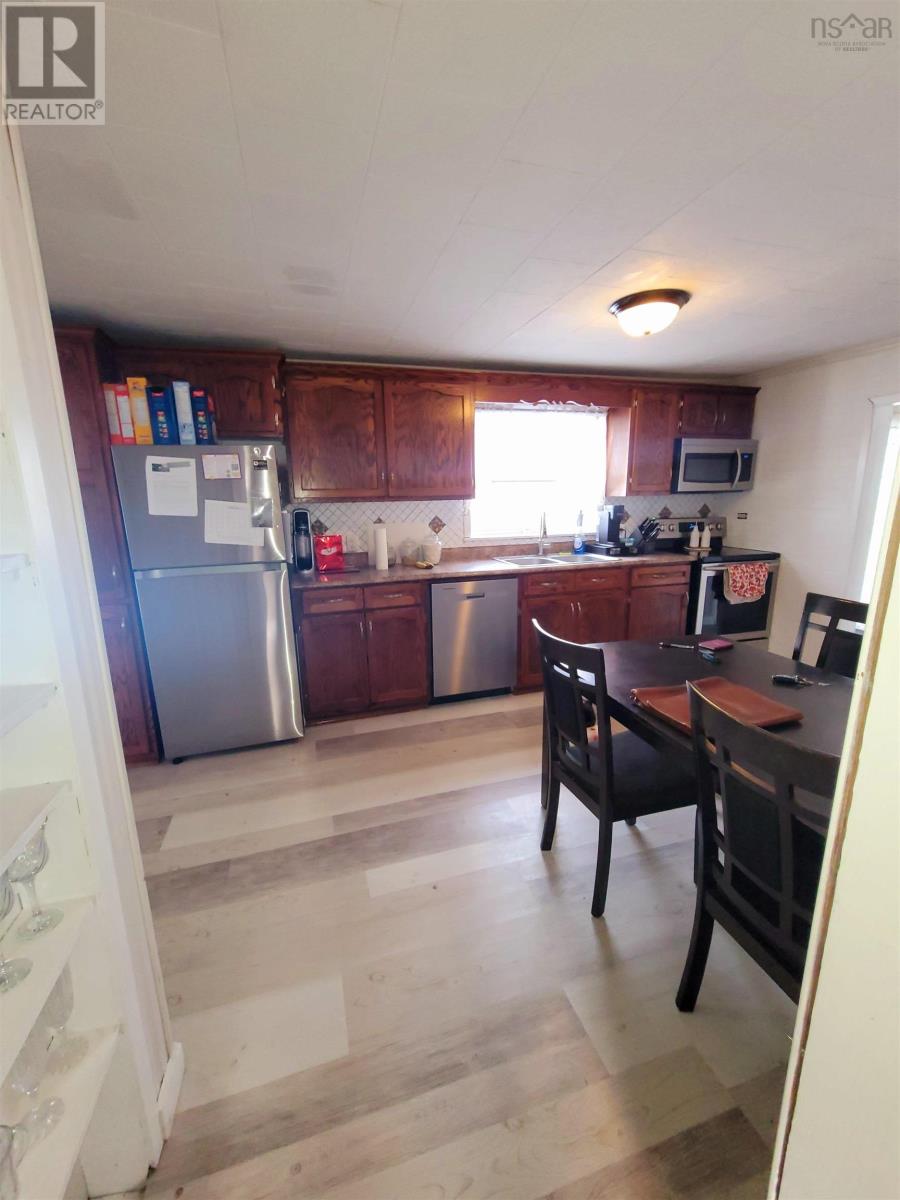 44 Church Street, Dominion, Nova Scotia  B1G 1A9 - Photo 8 - 202600159