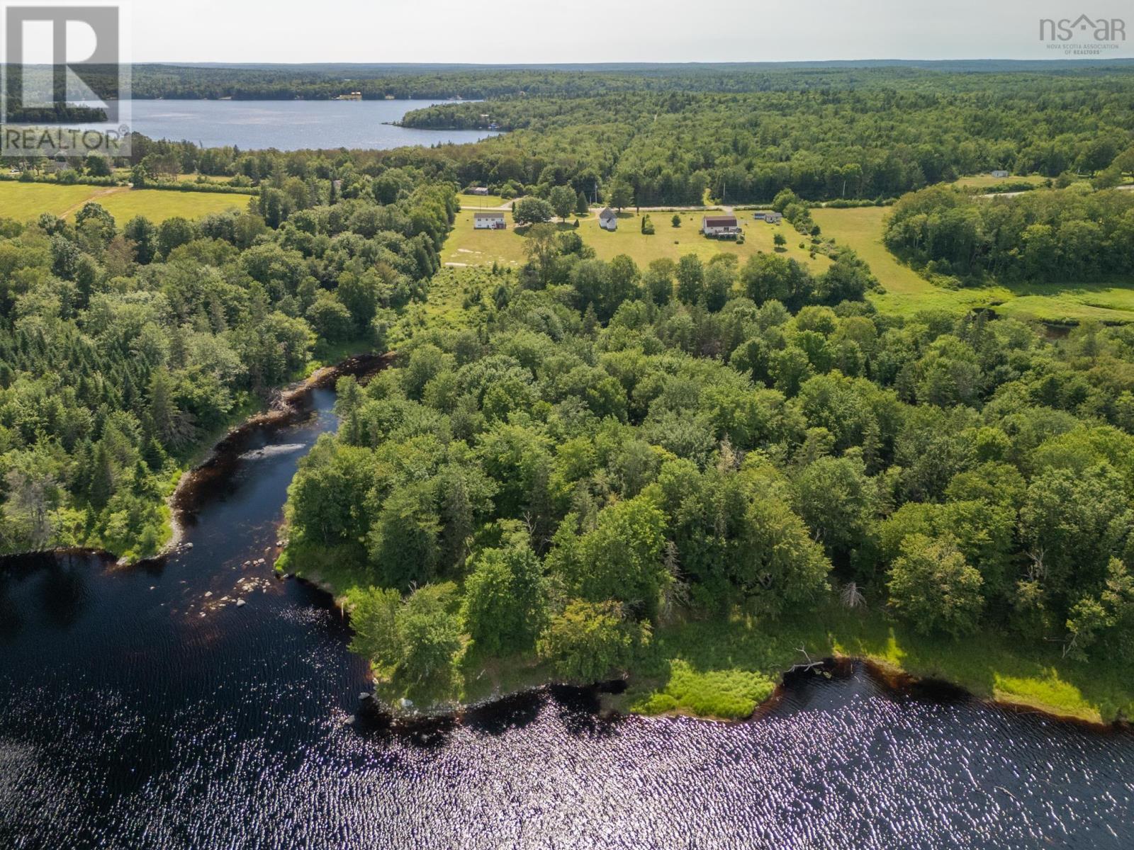 679 Gray Road, East Kemptville, Nova Scotia  B5A 5P2 - Photo 14 - 202600231