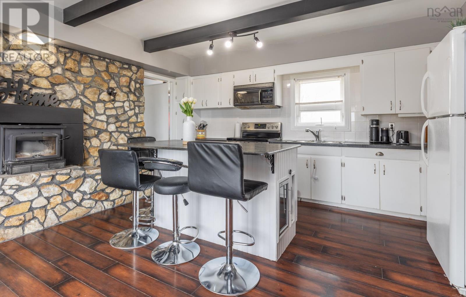 22 Baker Street, Yarmouth, Nova Scotia  B5A 2W9 - Photo 13 - 202600253