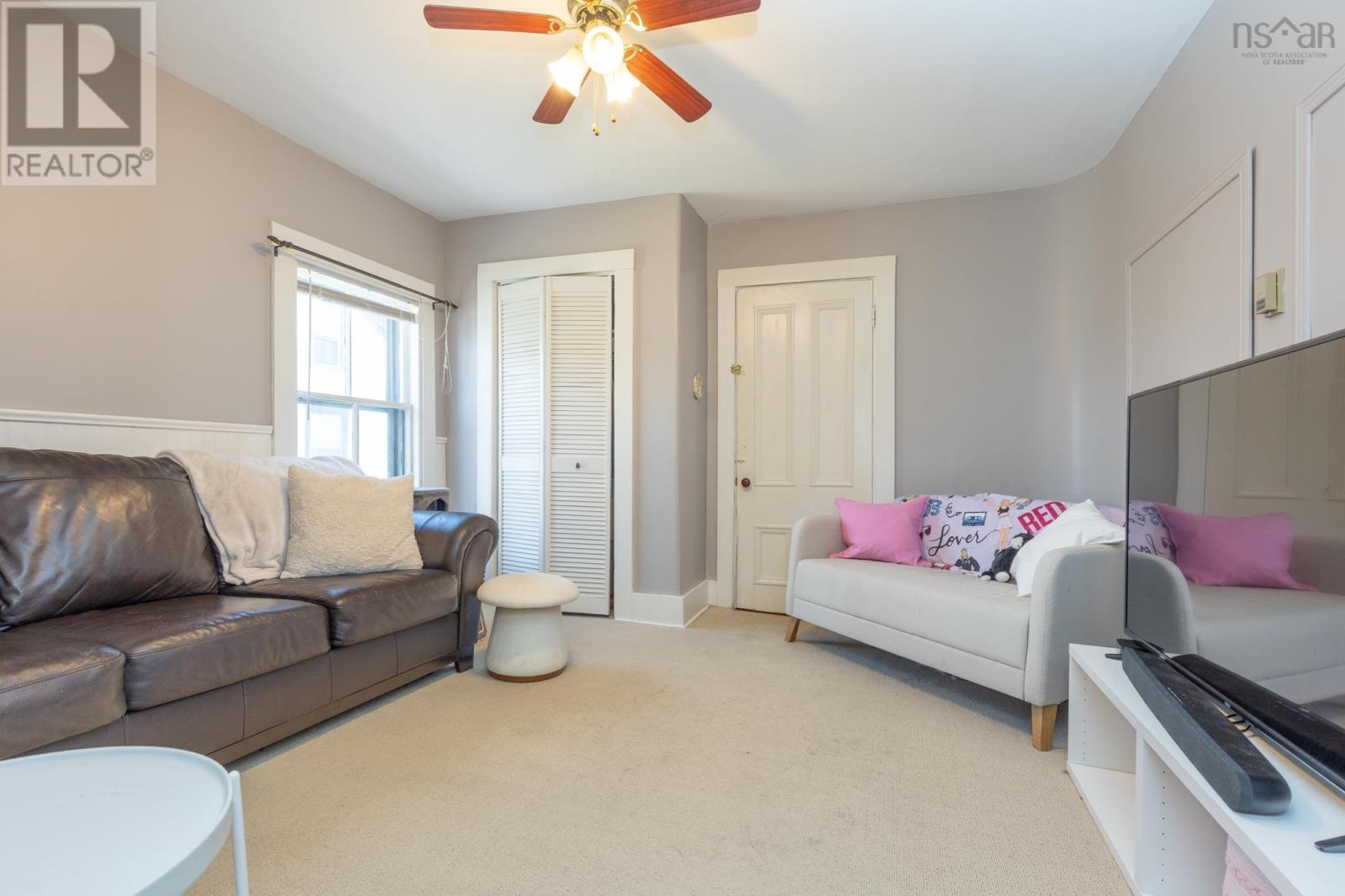 22 Baker Street, Yarmouth, Nova Scotia  B5A 2W9 - Photo 33 - 202600253