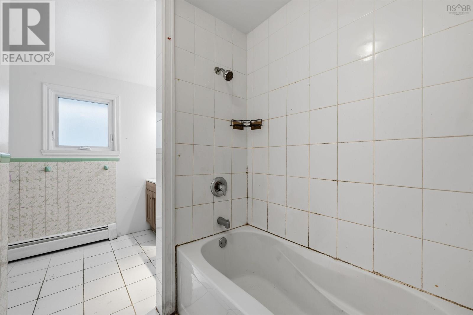 64 Meadowbrook Drive, Bedford, Nova Scotia  B4A 1R2 - Photo 18 - 202600267