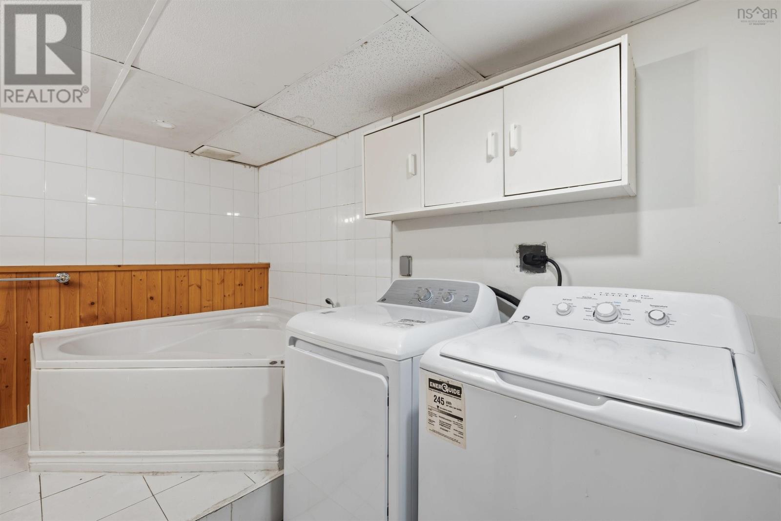 64 Meadowbrook Drive, Bedford, Nova Scotia  B4A 1R2 - Photo 35 - 202600267