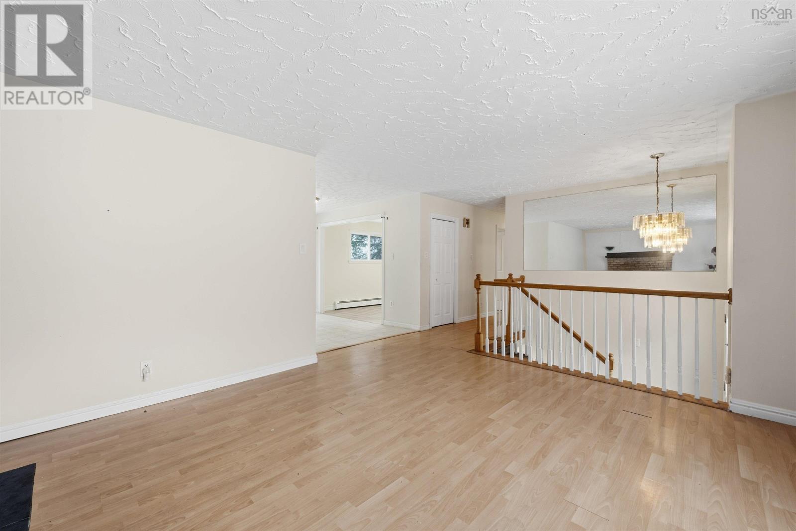 64 Meadowbrook Drive, Bedford, Nova Scotia  B4A 1R2 - Photo 8 - 202600267