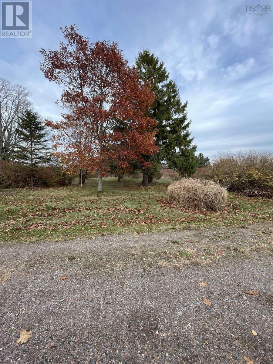 283 Debert Beach Road, Lower Debert, Nova Scotia  B0M 1G0 - Photo 26 - 202600269