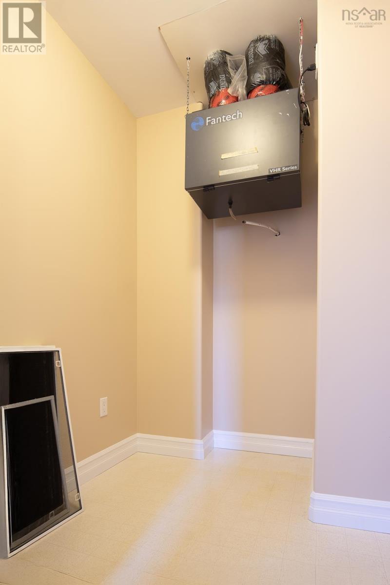 108 52 Whitehall Crescent, Cole Harbour, Nova Scotia  B2W 6P7 - Photo 21 - 202600349