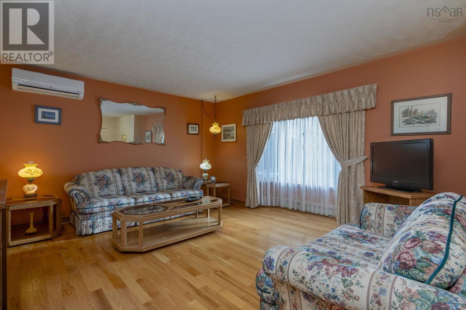 13 P Thomas Drive, Woodlawn, Nova Scotia  B2W 6A1 - Photo 3 - 202600375