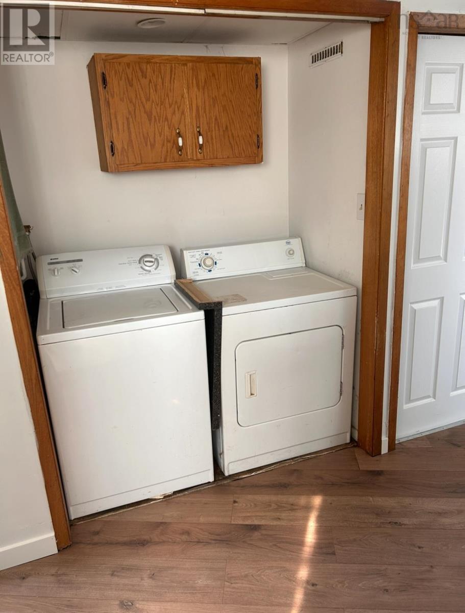 200 Reserve Street, Glace Bay, Nova Scotia  B1A 4W5 - Photo 17 - 202600376