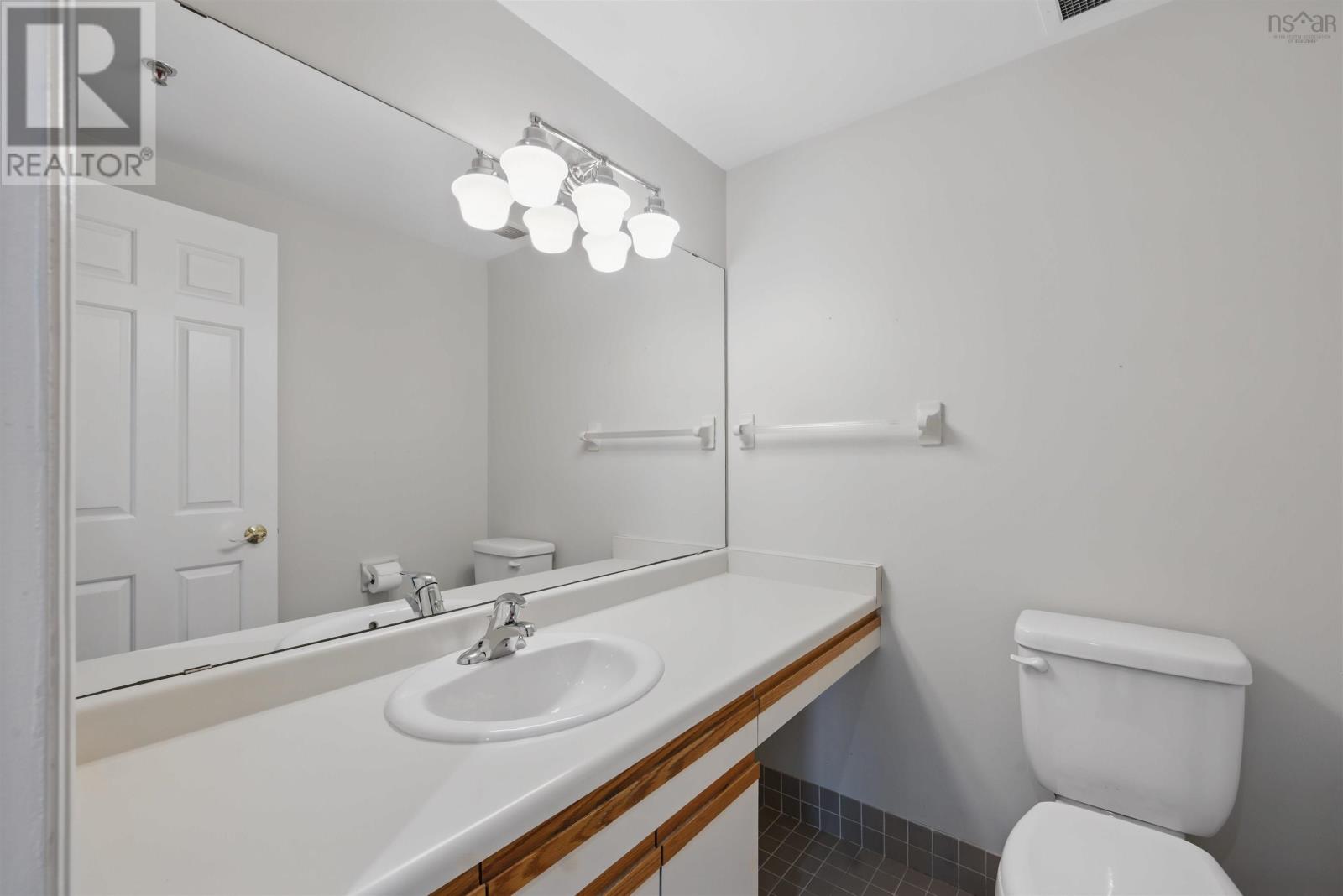 112 1350 Oxford Street, Halifax, Nova Scotia  B3H 3Y8 - Photo 45 - 202600386