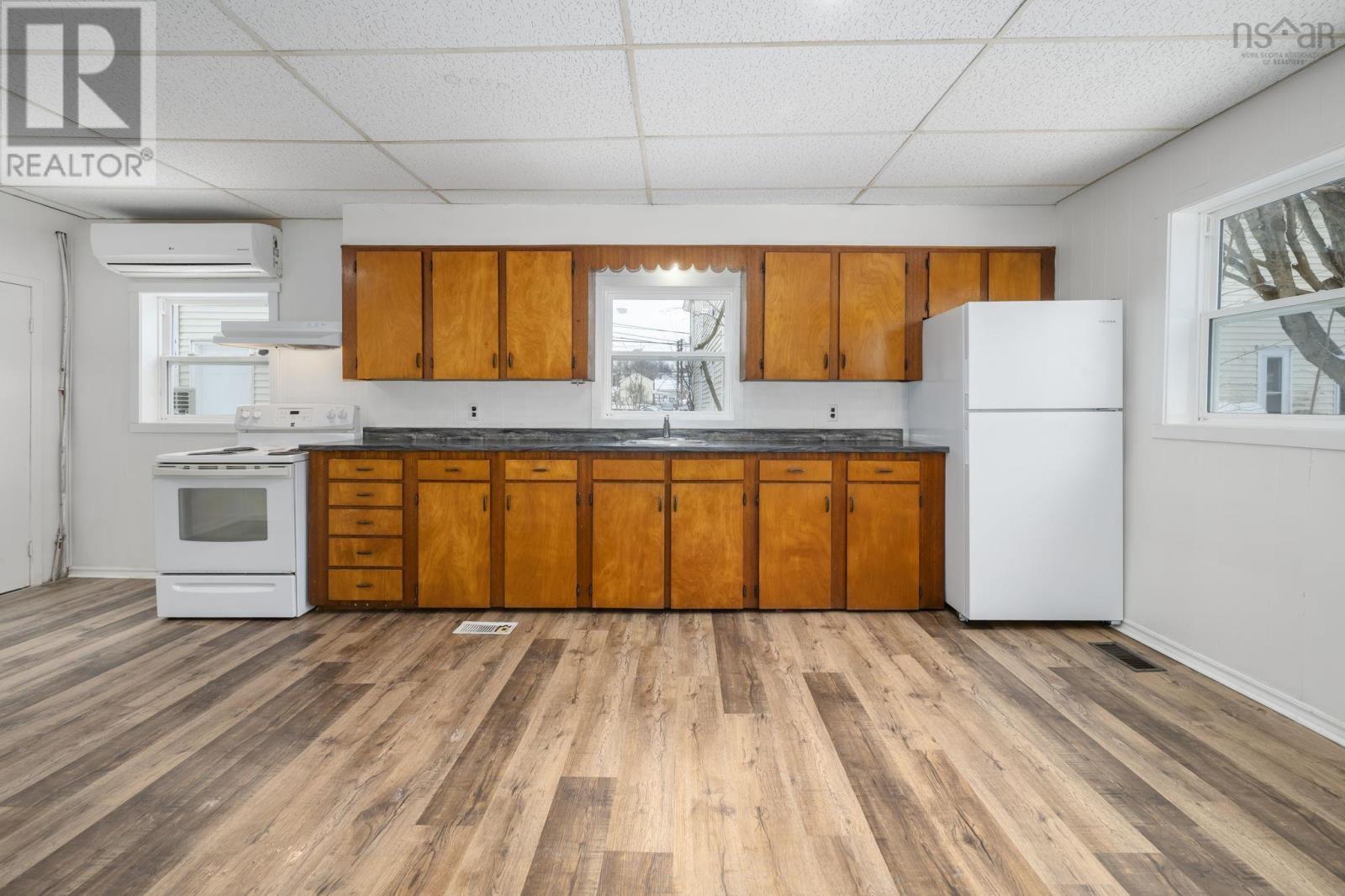 62 Young Street, Truro, Nova Scotia  B2N 3W5 - Photo 12 - 202600461