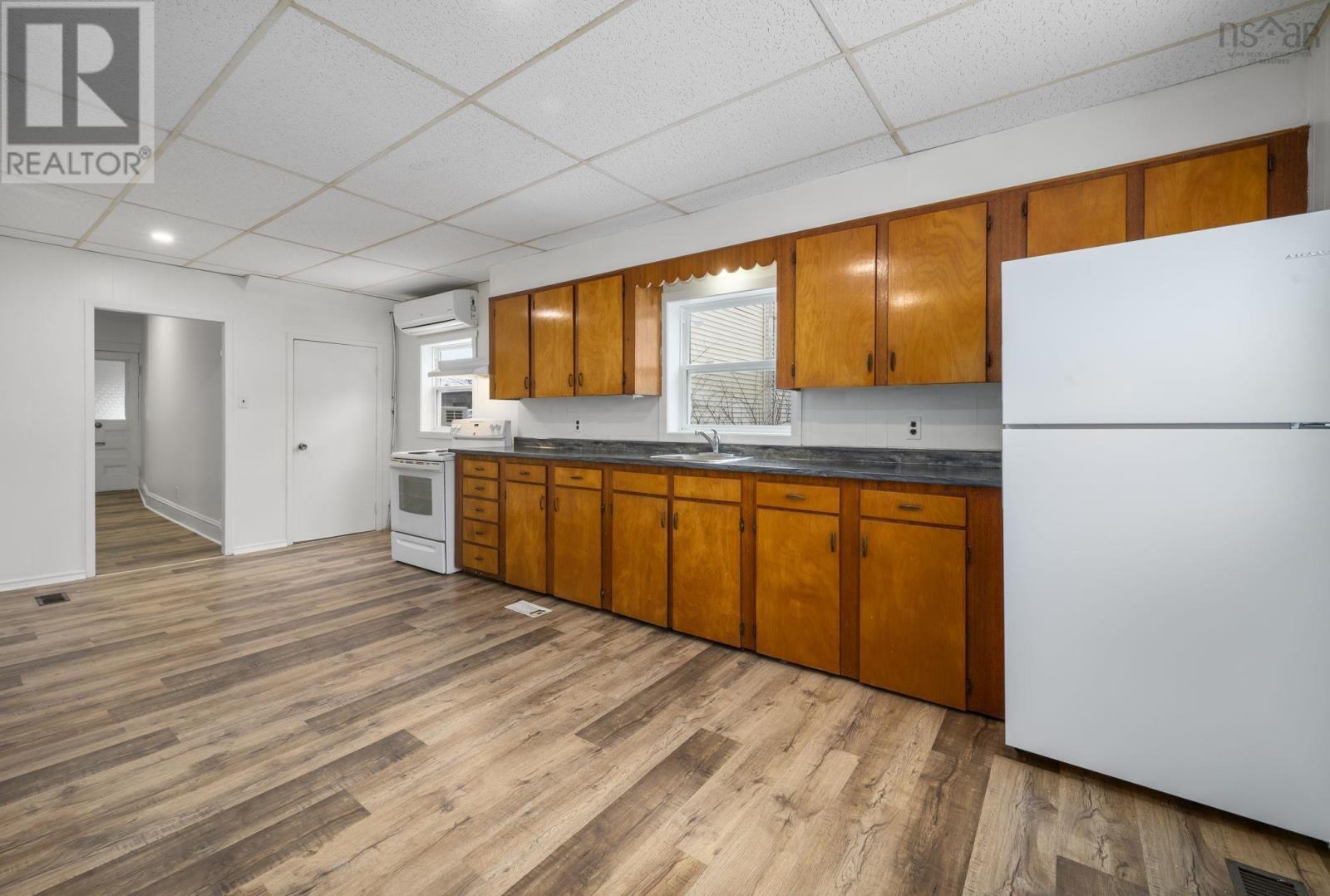 62 Young Street, Truro, Nova Scotia  B2N 3W5 - Photo 13 - 202600461